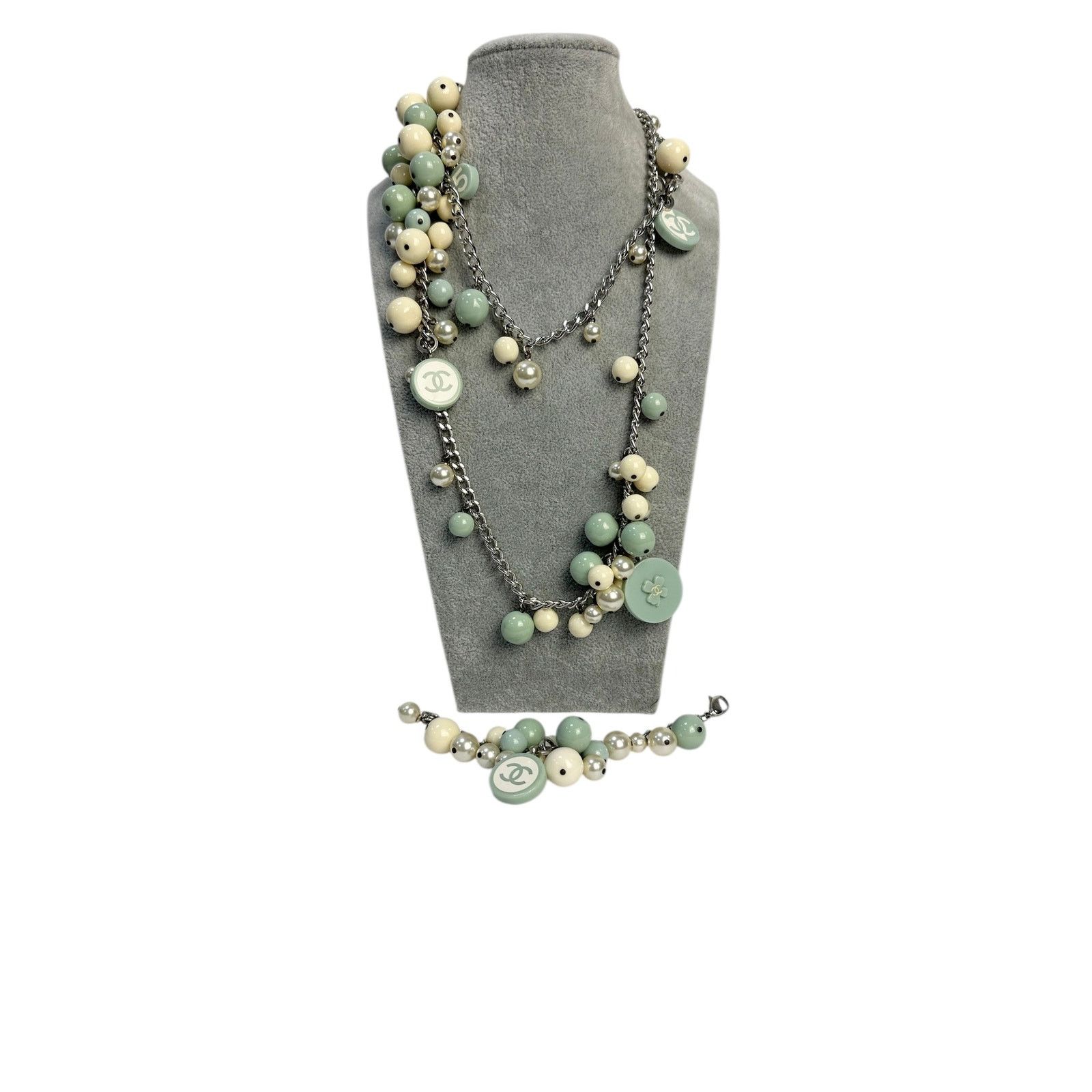 Chanel Chanel pastel jewelry set of necklace and bracelet Size ONE SIZE - 1 Thumbnail