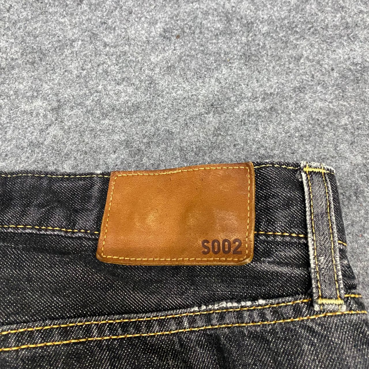 Japanese Brand 💥Best Offer💥Vintage Uniqlo Jeans Distressed Denim Size US 35 - 15 Thumbnail