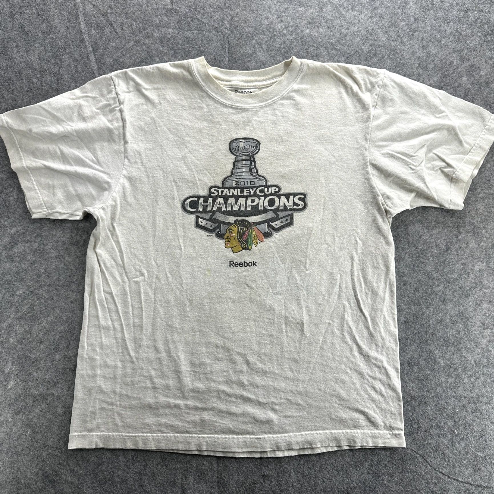 Reebok Chicago Blackhawks Shirt Mens Large White 2010 Stanley Cup Champions Reebok NHL Size US L / EU 52-54 / 3 - 2 Thumbnail
