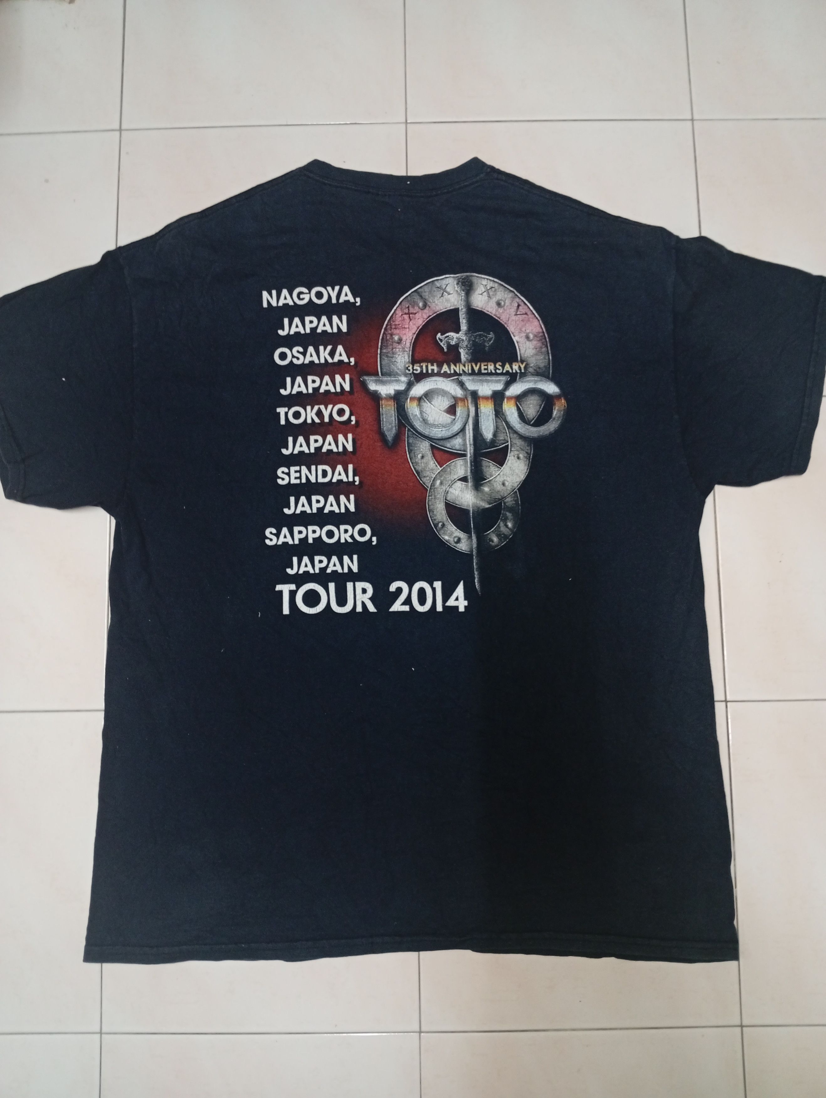 Band Tees Band ToTo X streetwear X Vintage Y2K Size US XL / EU 56 / 4 - 2 Thumbnail