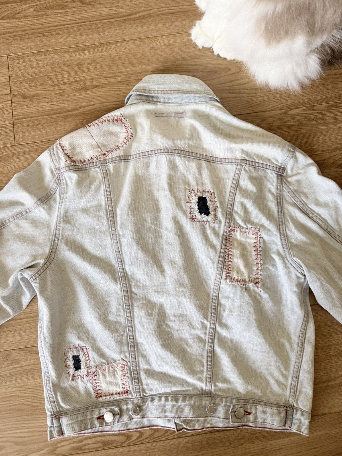 Alexander McQueen Alexander McQueen 90s patchwork denim jacket Size US S / EU 44-46 / 1 - 2 Thumbnail