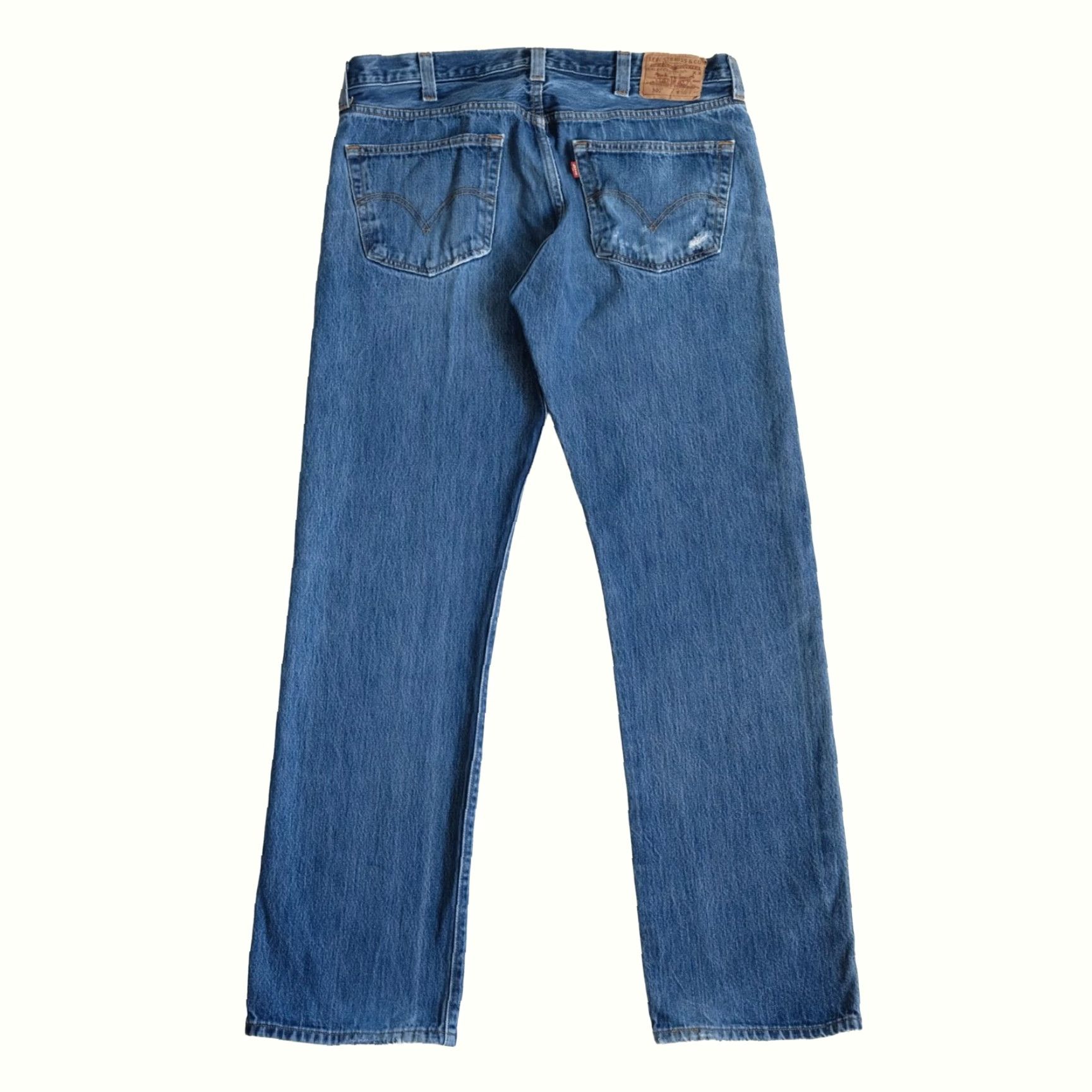 Levi's VINTAGE Levi's 501 Jeans Denim Blue 100% Cotton Button Fly Regular Fit Men 38x34 Size US 38 / EU 54 - 3 Thumbnail