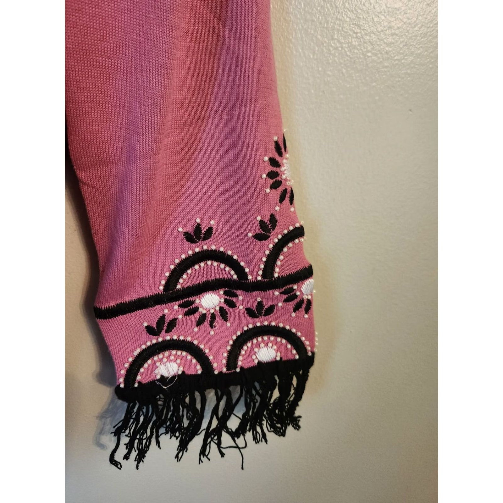 Bob Mackie Bob Mackie Wearable Art Cardigan XS Pink Black Fringe Pearls Buttons 3/4 Sleeve V-Neck Sweater Women Cardigan Casual Vintage No Size XS / US 0-2 / IT 36-38 - 3 Thumbnail