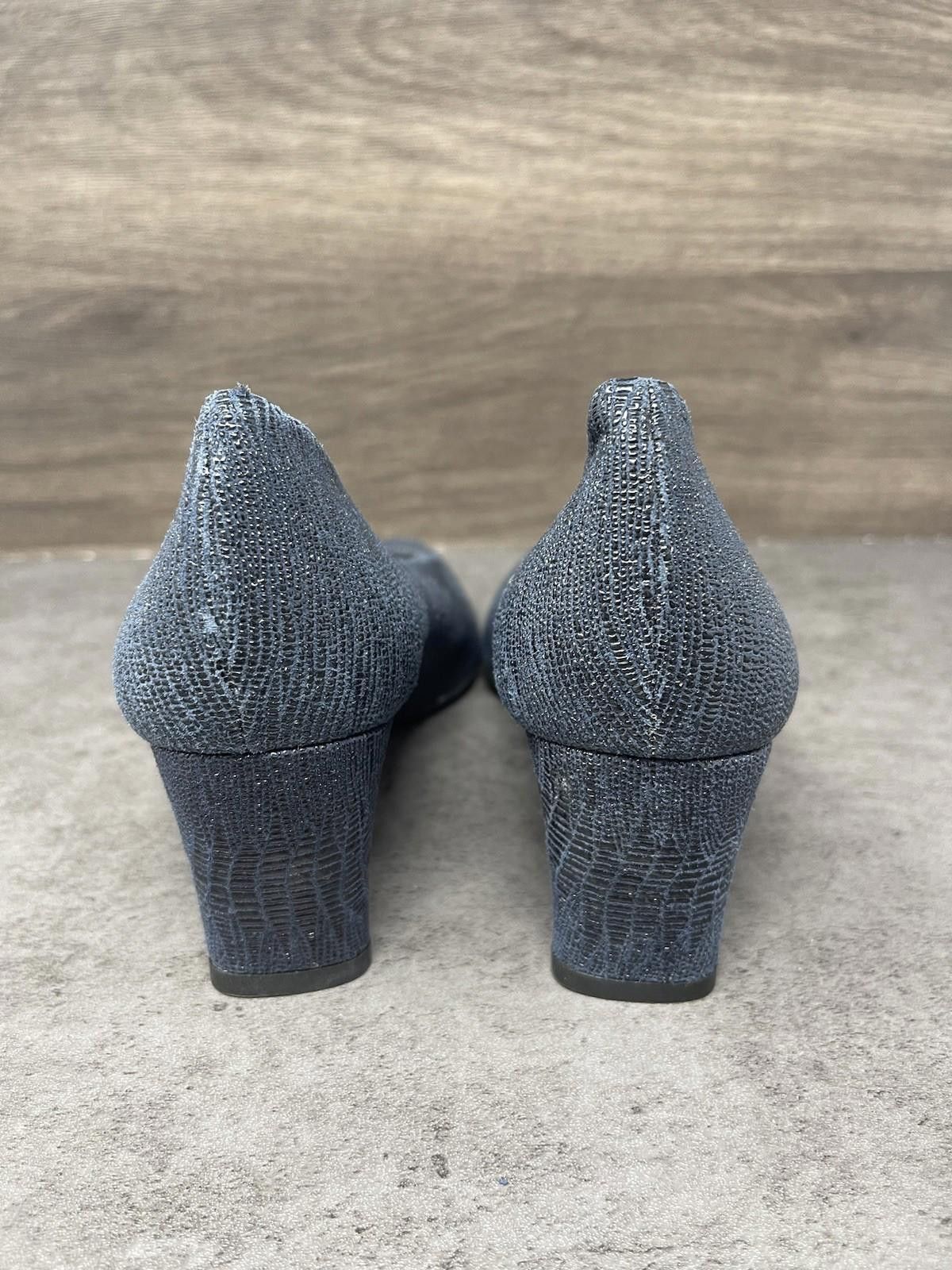 Stuart Weitzman Stuart Weitzman Shoes Womens Size 7.5 Dark Blue Size US 7.5 / IT 37.5 - 6 Thumbnail