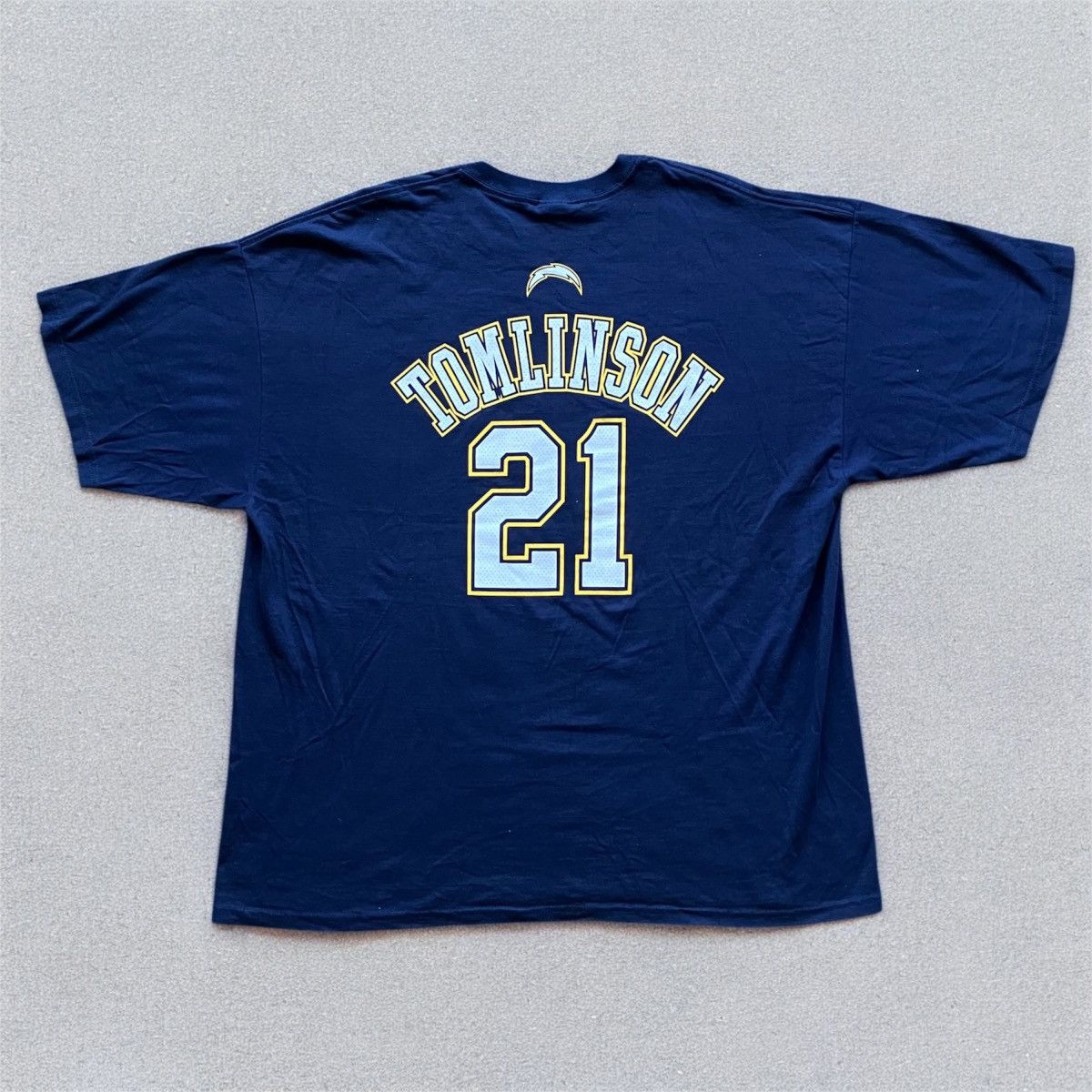 Reebok Vintage Y2K San Diego Chargers NFL LaDainian Tomlinson tee Size US XL / EU 56 / 4 - 8 Thumbnail