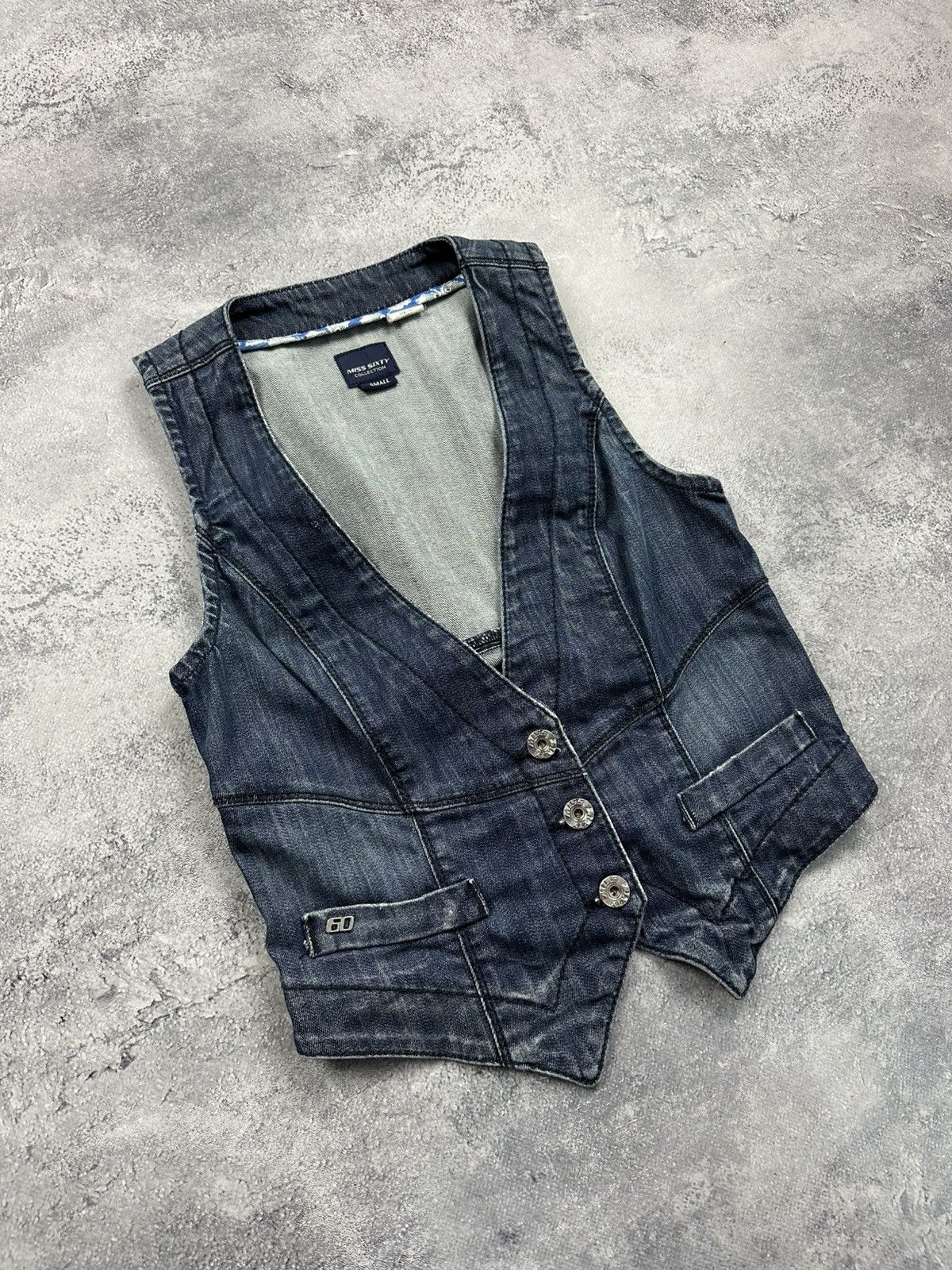 Miss Sixty Vintage Miss Sixty Y2K Vest Avant Garde Japanese Style M60 Size S / US 4 / IT 40 - 1 Thumbnail