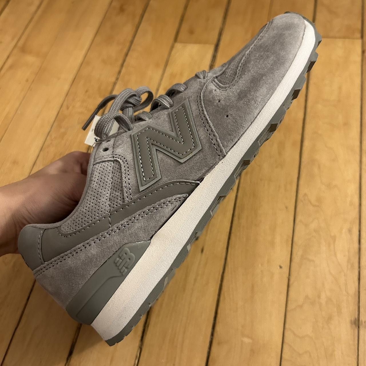 New Balance New Balance 696 Sneakers Gray Size 6.5 Size US 6.5 / EU 39-40 - 4 Thumbnail