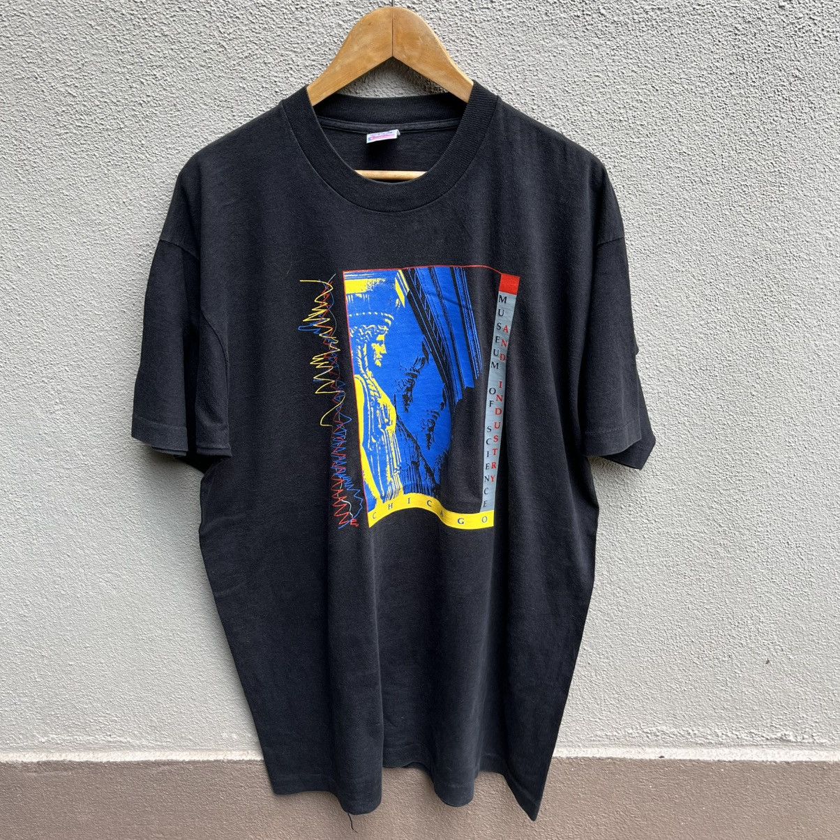 Arts & Science Vintage 90s MUSEUM OF SCIENCE Chicago tee graphic art Size US XL / EU 56 / 4 - 1 Thumbnail
