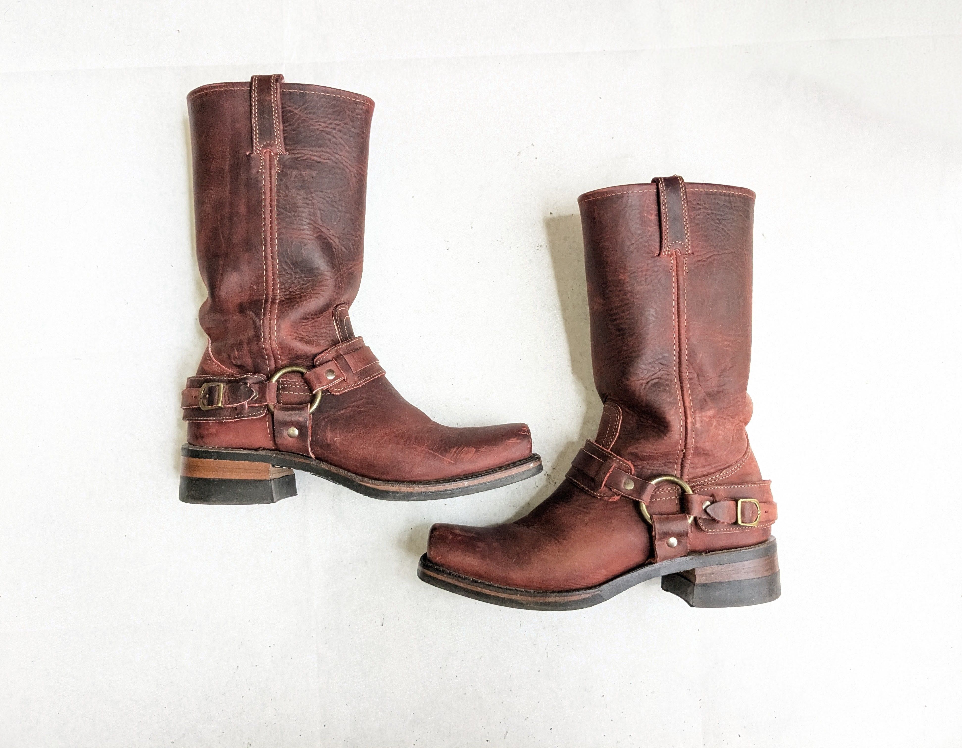 Frye Frye Harness Red Leather 7.5 Leather Buckle Punk Size US 7.5 / EU 40-41 - 1 Thumbnail