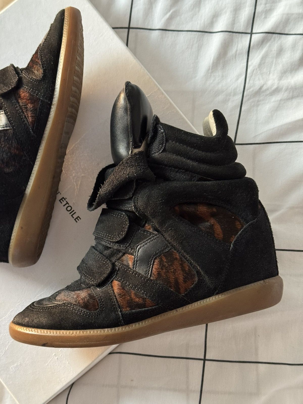 Isabel Marant Isabel Marant Bekett sneakers shoes Washed Black Suede Wedge Size US 7 / IT 37 - 12 Thumbnail