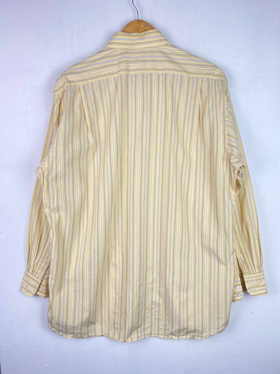 Burberry vintage burberry shirt by neiman marcus nice design Size US XL / EU 56 / 4 - 9 Thumbnail