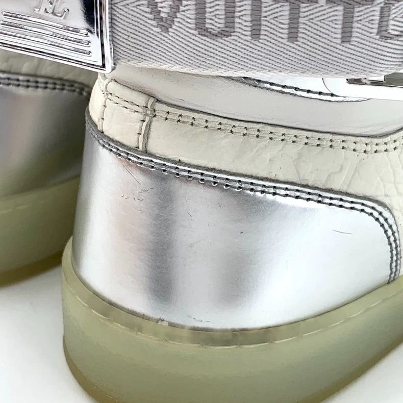 Louis Vuitton Louis Vuitton White Silver Tail Lace-Up Casual High Top Sh Size US 7 / EU 40 - 9 Thumbnail
