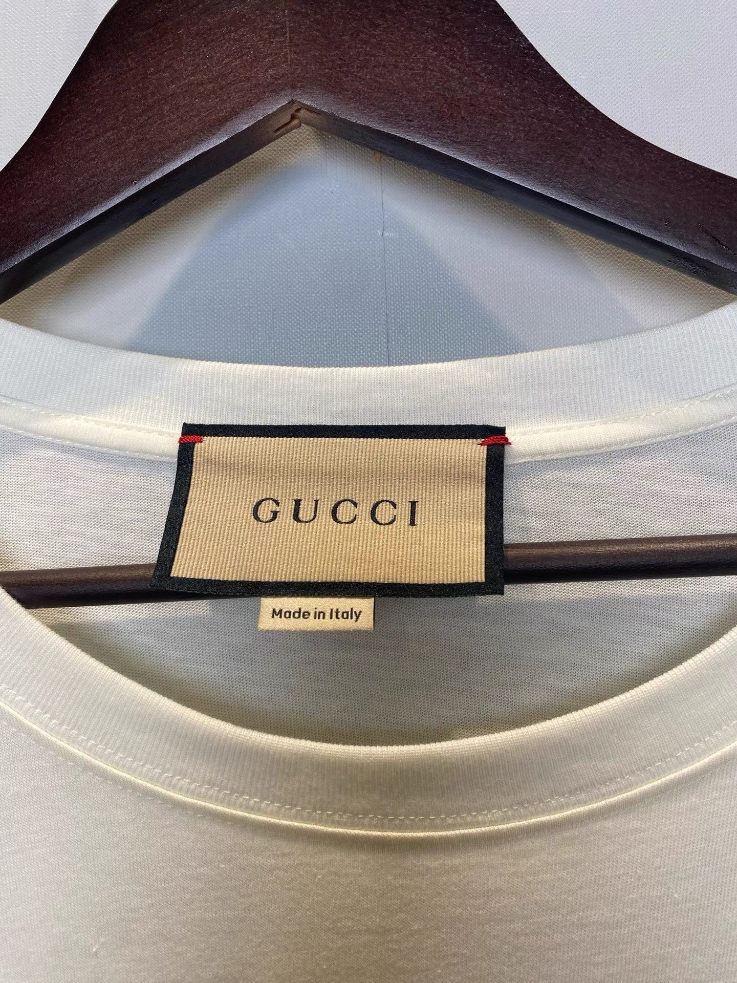 Gucci Gucci White T-shirt With Embroidered GG Logo K36 Size US XXL / EU 58 / 5 - 3 Thumbnail
