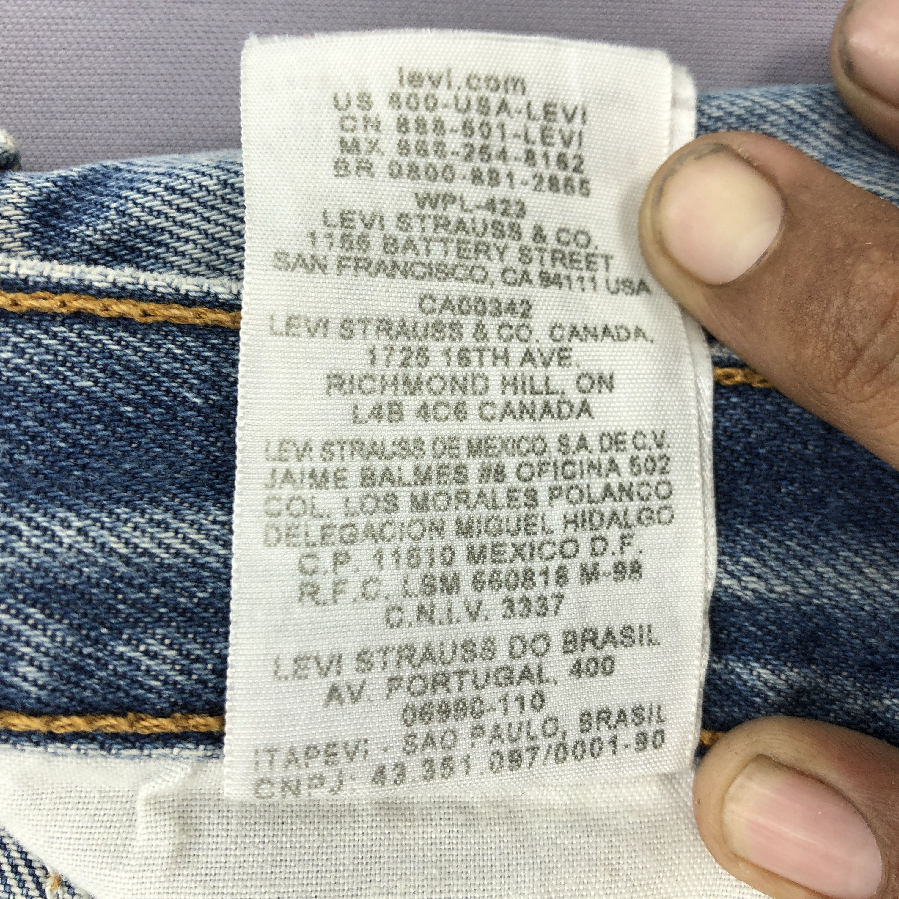 Levi's Vintage Distressed Levis 501 Jeans Levi's 501 Faded Denim Size US 32 / EU 48 - 9 Thumbnail