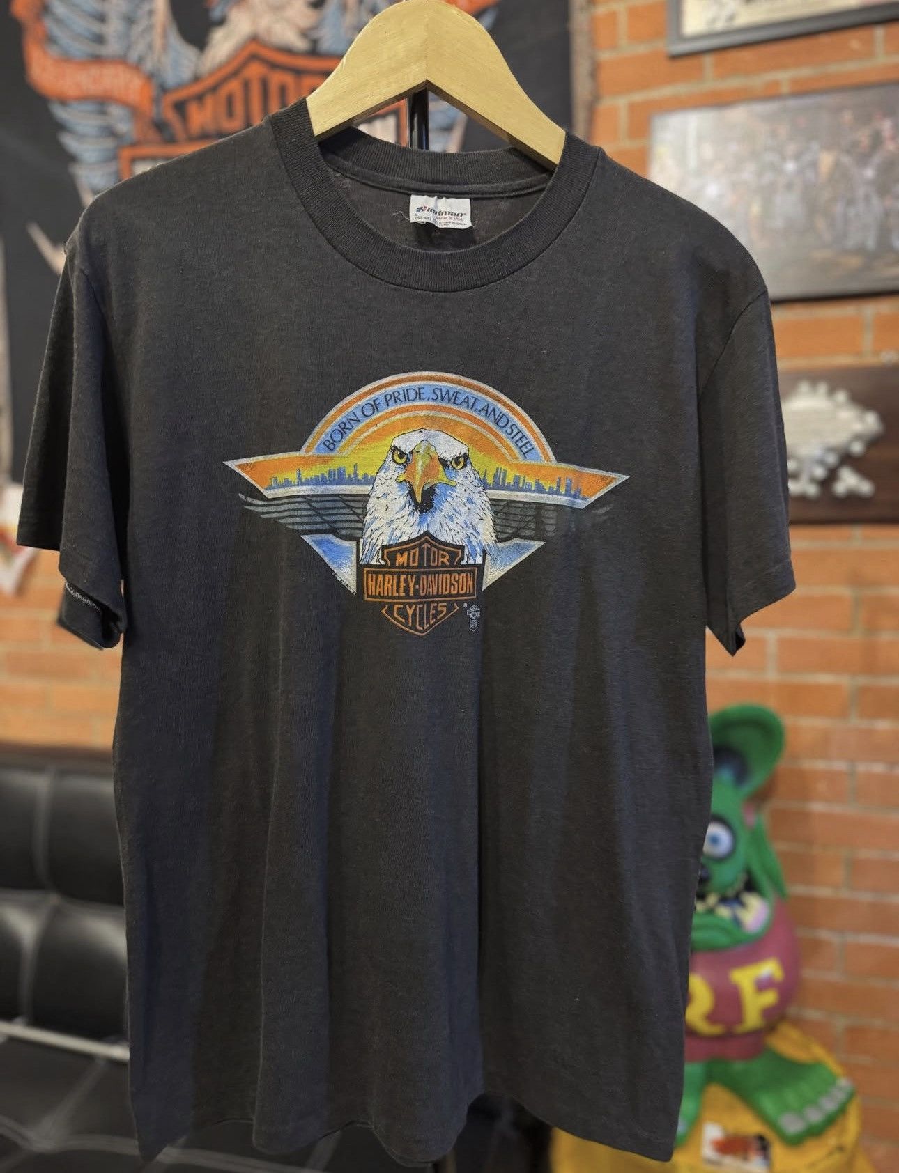 Harley Davidson Vintage Harley Davidson Eagle Logo T-Shirt Size US L / EU 52-54 / 3 - 1 Thumbnail