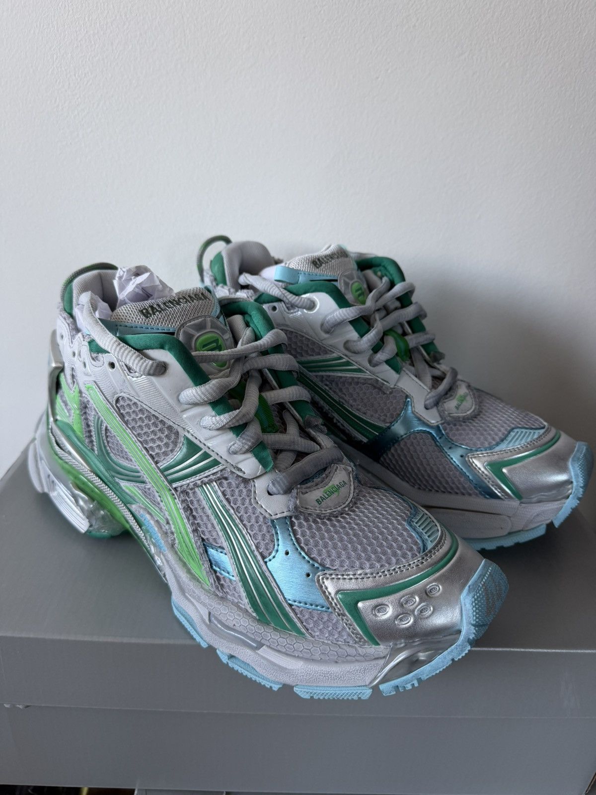 Balenciaga Balenciaga runner 44 eu Size US 11 / EU 44 - 1 Thumbnail