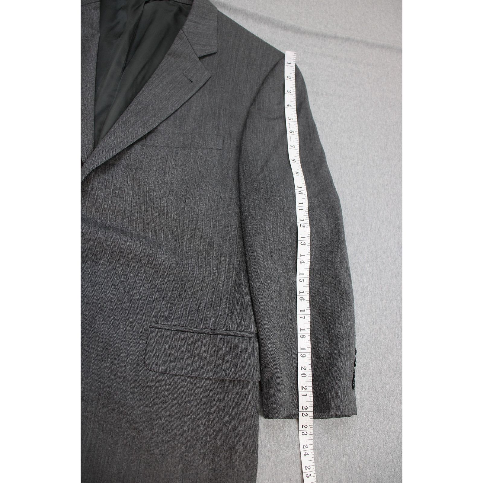 Jos. A. Bank JoS A Bank Blazer Men 44S Gray 100%Wool Signature Collection Size 44S - 8 Thumbnail