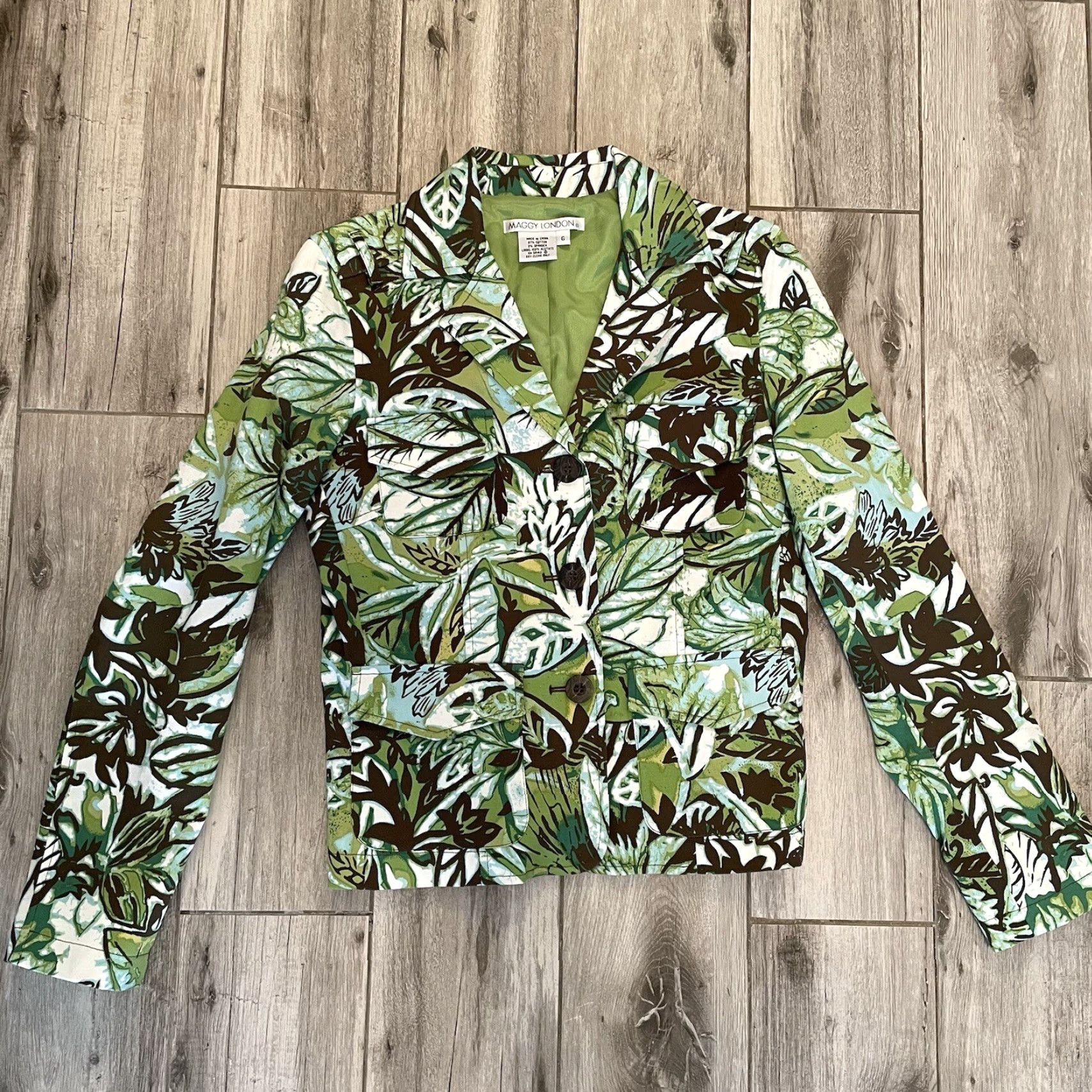 MAGGY LONDON VINTAGE Maggy London Blazer Leaf Print Cotton Jacket Green Size 6 Womens Blazer, Jacket, Cotton Blend, Leaf Theme, 90s Cruise Island Size M / US 6-8 / IT 42-44 - 2 Thumbnail