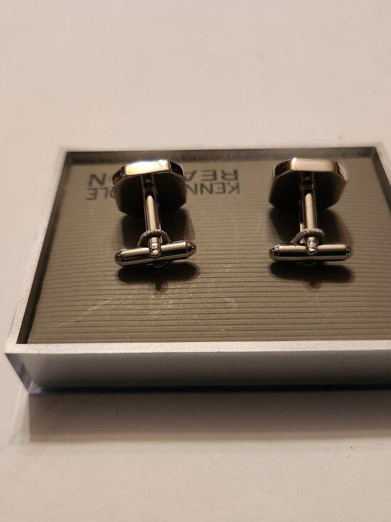Kenneth Cole Kenneth Cole reaction men's new silver cufflinks Size ONE SIZE - 3 Thumbnail