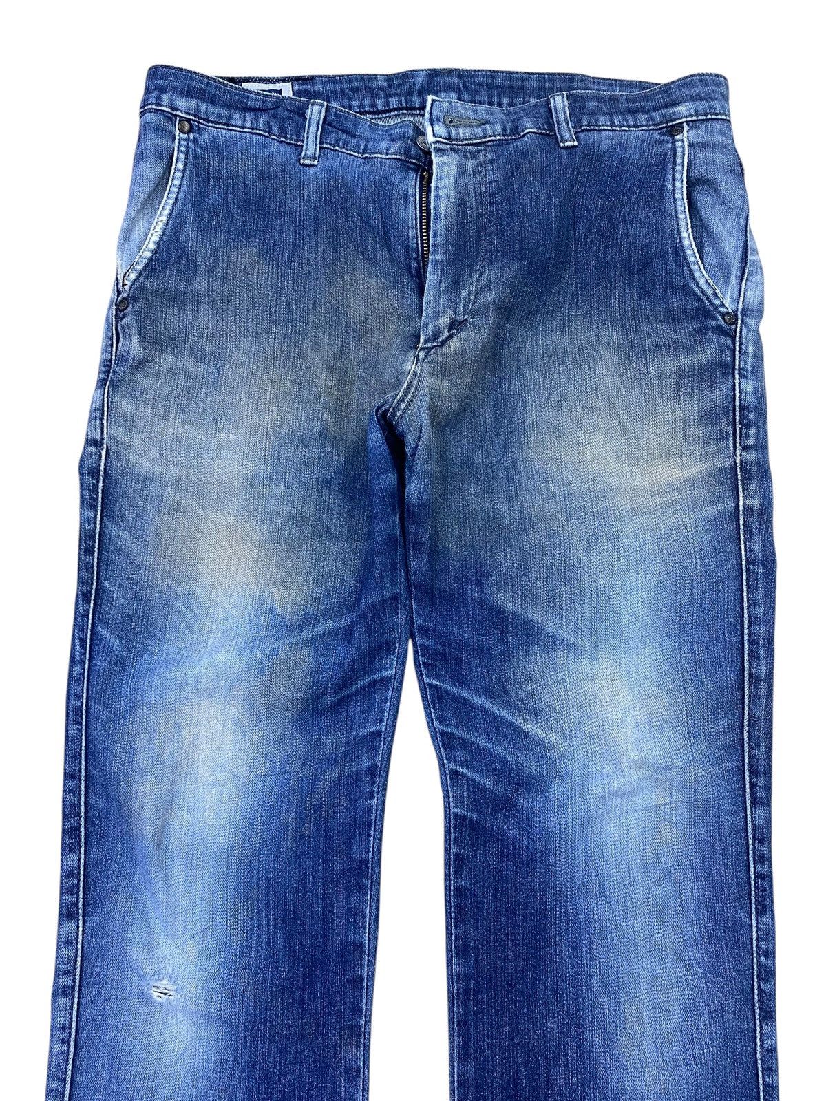 Edwin Vintage Edwin Whiskers Faded Blue Wash Style Loose Jeans Size US 33 - 2 Thumbnail