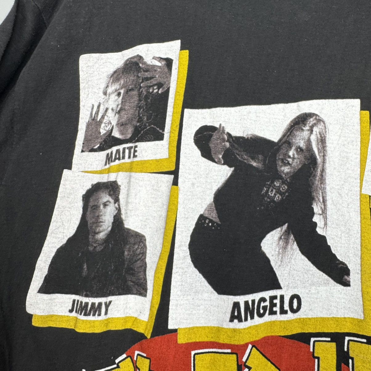 Vintage THE KELLY FAMILY 90s Y2K RARE VINTAGE T-SHIRT POP ROCK BAND Size US M / EU 48-50 / 2 - 22 Thumbnail