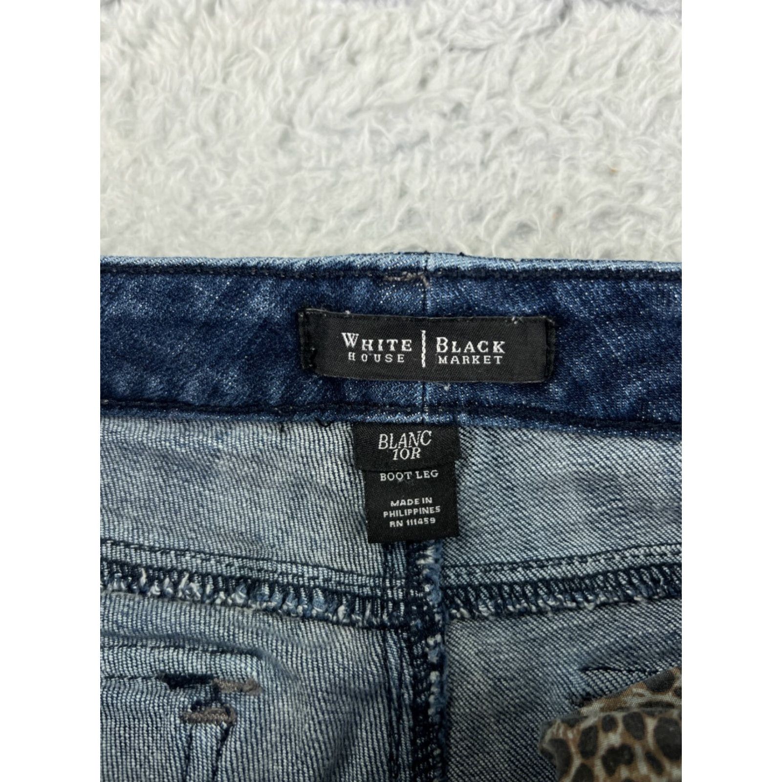 White House Black Market White House Black Market Jeans Women 10 Blue Bootcut Denim Low Rise Jeans Size 32" / US 10 / IT 46 - 3 Thumbnail