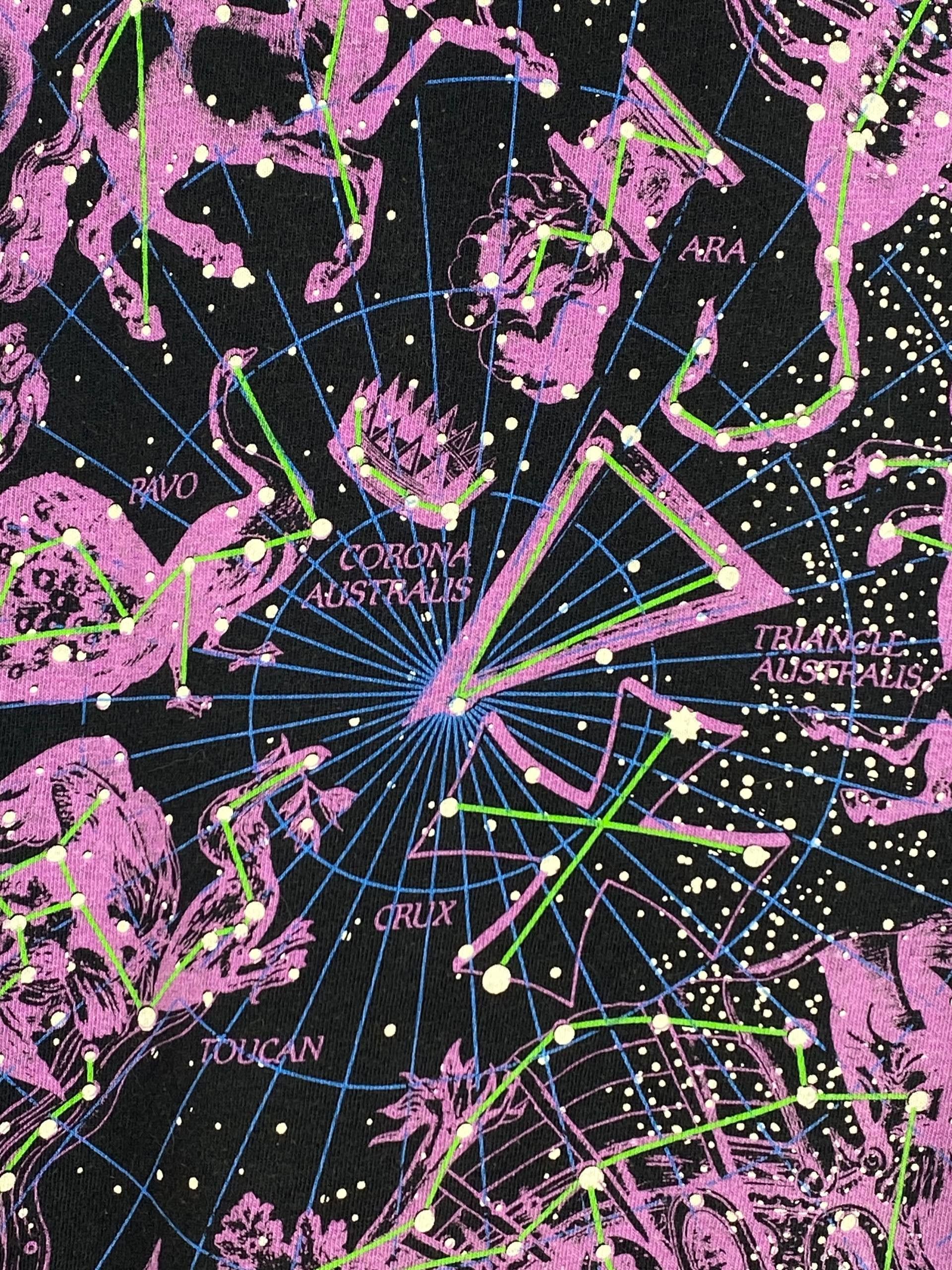 Liquid Blue Vintage Liquid Blue 1993 Hemisphere Glow In Dark Graphic Tee Size US L / EU 52-54 / 3 - 10 Thumbnail