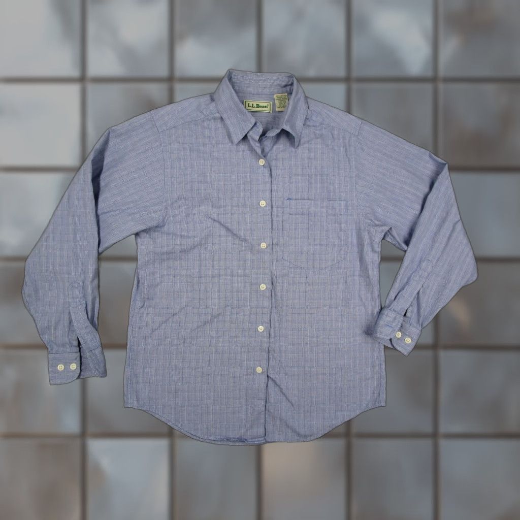 Vintage VINTAGE L.L.Bean Shirt Womens 4 Blue Plaid Button-Down Long Sleeve 100% Cotton Casual 90s Womens Size S / US 4 / IT 40 - 1 Thumbnail