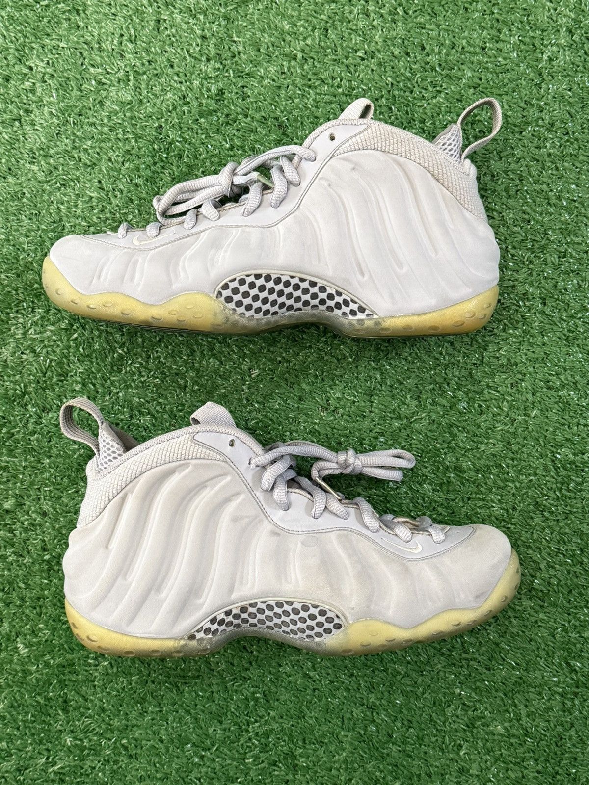 Nike Nike Air Foamposit one Wolf Gray Size US 7.5 / EU 40-41 - 2 Thumbnail