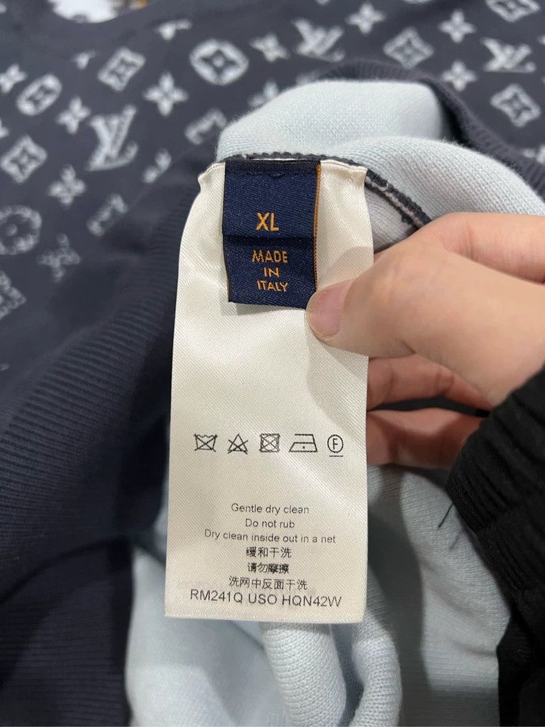 Louis Vuitton Louis Vuitton Gradient full-print knitted sweater Size US XL / EU 56 / 4 - 5 Thumbnail