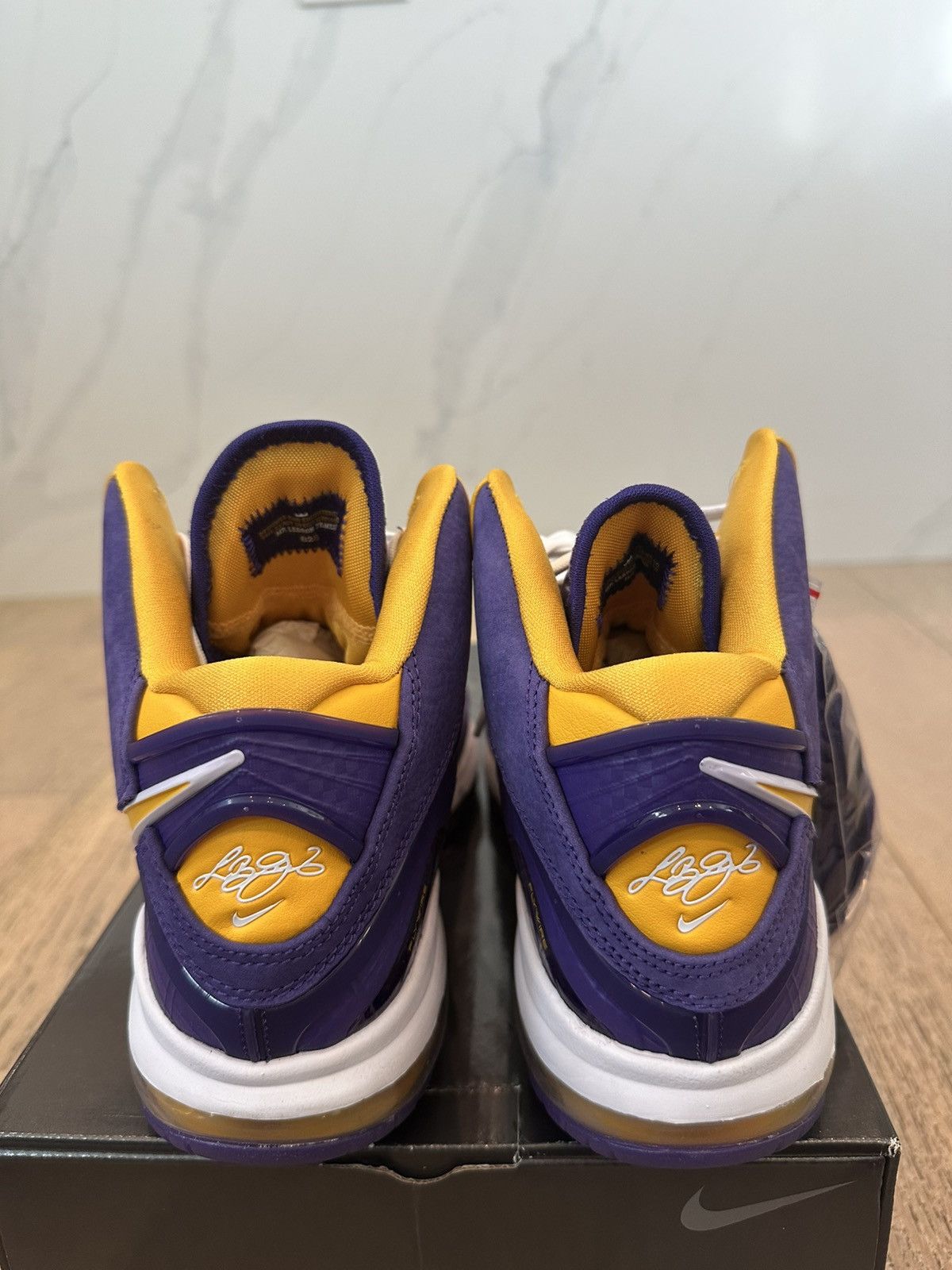 Nike Nike LeBron 8 Lakers Size US 9.5 / EU 42-43 - 3 Thumbnail