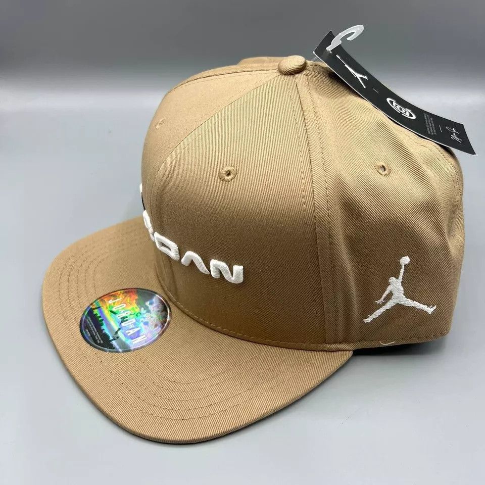 Jordan Brand Air Jordan x Clot Hat Men Travis Scott Snapback Cap Bulls Size ONE SIZE - 2 Thumbnail
