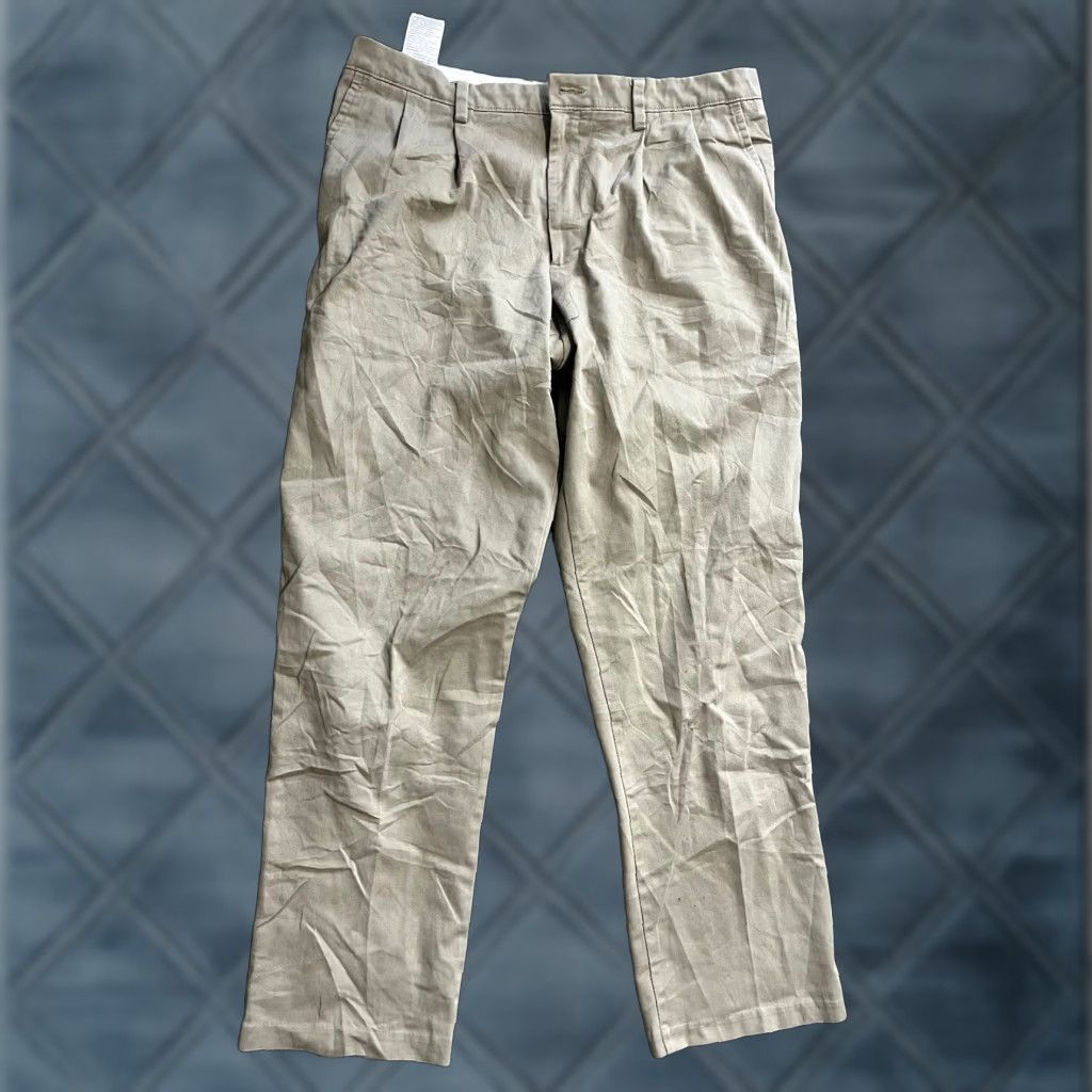 Dockers DOCKERS Classic Fit Pleated Dress Pants 38x34 Beige Solid Tan Size US 38 / EU 54 - 1 Thumbnail
