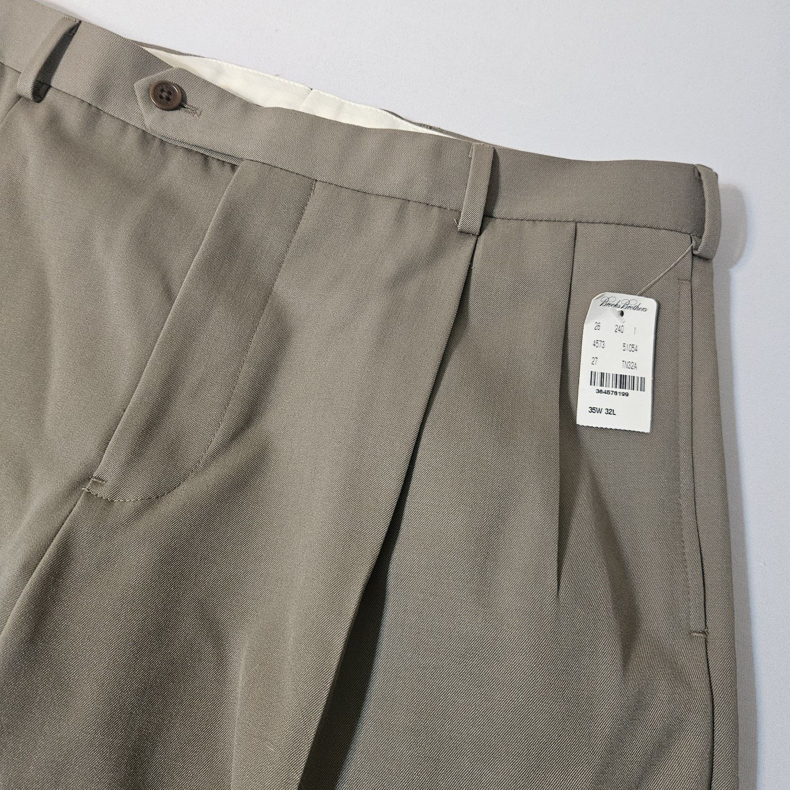 Brooks Brothers Brooks Brothers Madison Mens Pleated Wool Pants 35W x 32L Size US 35 - 3 Thumbnail