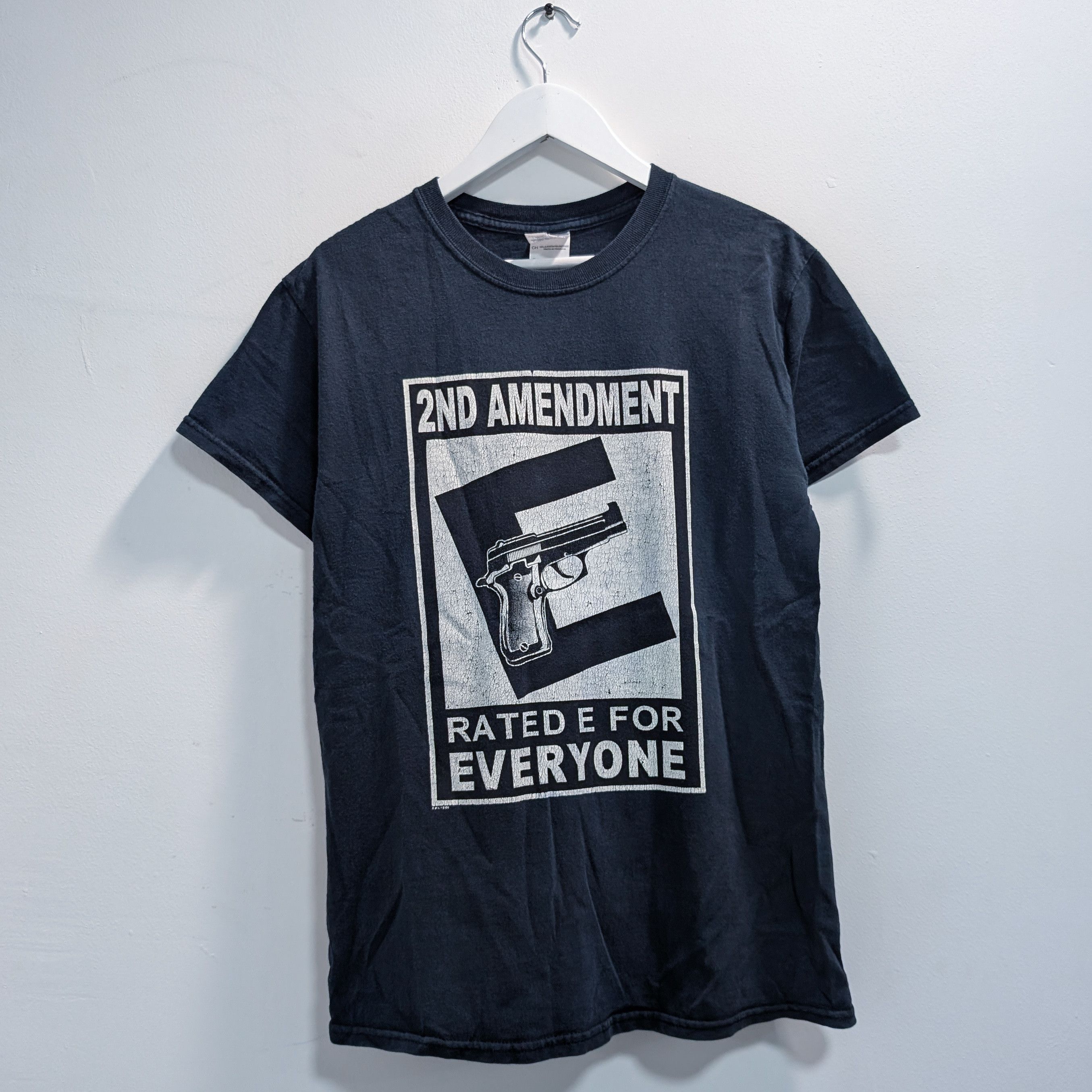 Vintage 2000's Rated E Tshirt Size US S / EU 44-46 / 1 - 1 Thumbnail