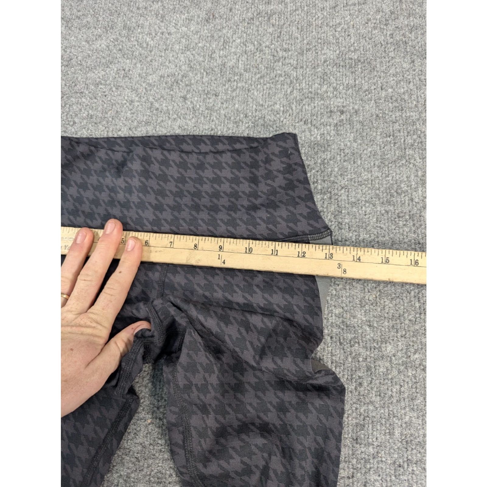 Alo Alo Yoga Houndstooth Print Leggings Gray Black High Waisted XS Slim Legging Women 바로 Size 26" / US 2 / IT 38 - 4 Thumbnail