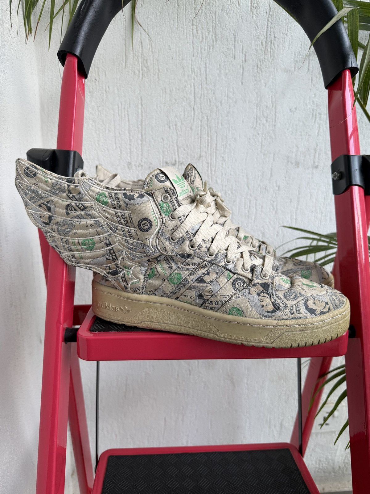 Adidas × Jeremy Scott Dollar wings sneaker Size US 9 / EU 42 - 1 Thumbnail