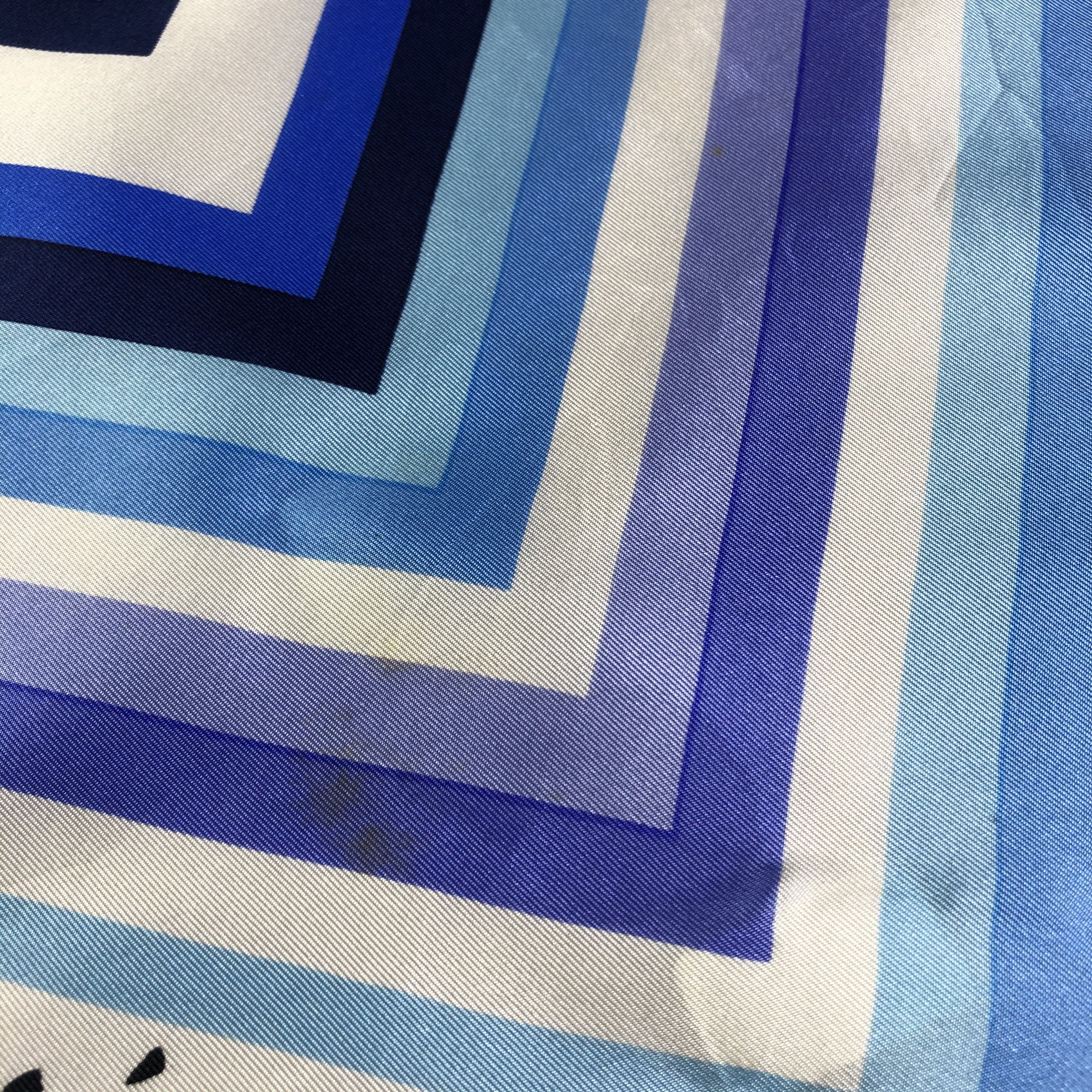 Vintage Vintage Yves Vacarisas Silk Scarf Size ONE SIZE - 5 Thumbnail