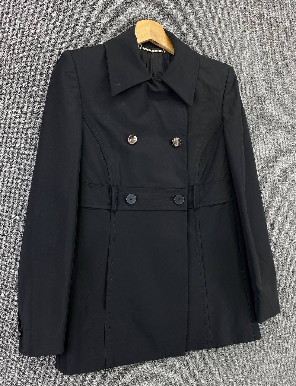 Gucci Vintage Gucci Double Breasted Luxury Coat Jacket Size XS / US 0-2 / IT 36-38 - 2 Thumbnail