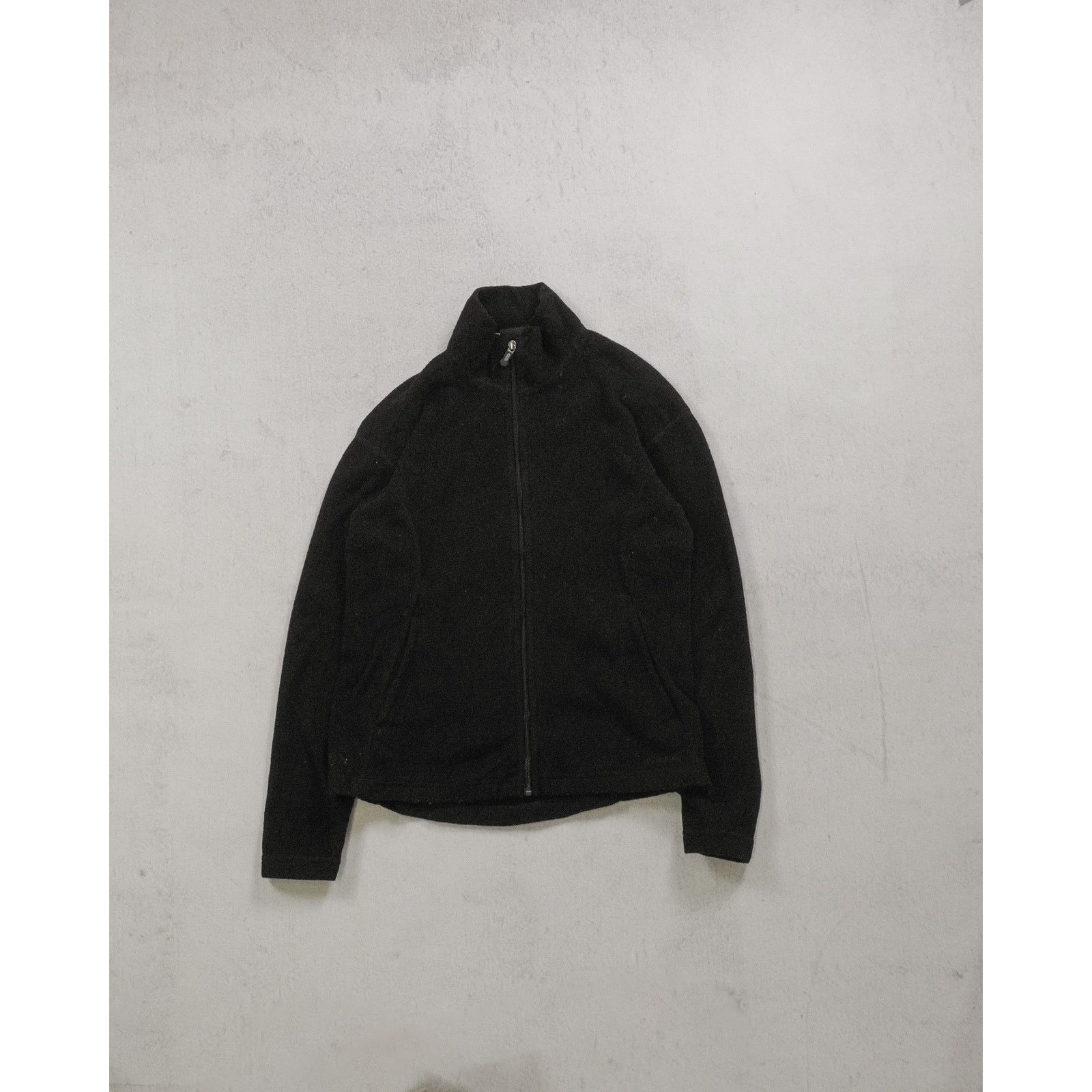 Patagonia Vintage 00s Patagonia Black Sweatshirt - Women's Medium Size M / US 6-8 / IT 42-44 - 1 Thumbnail
