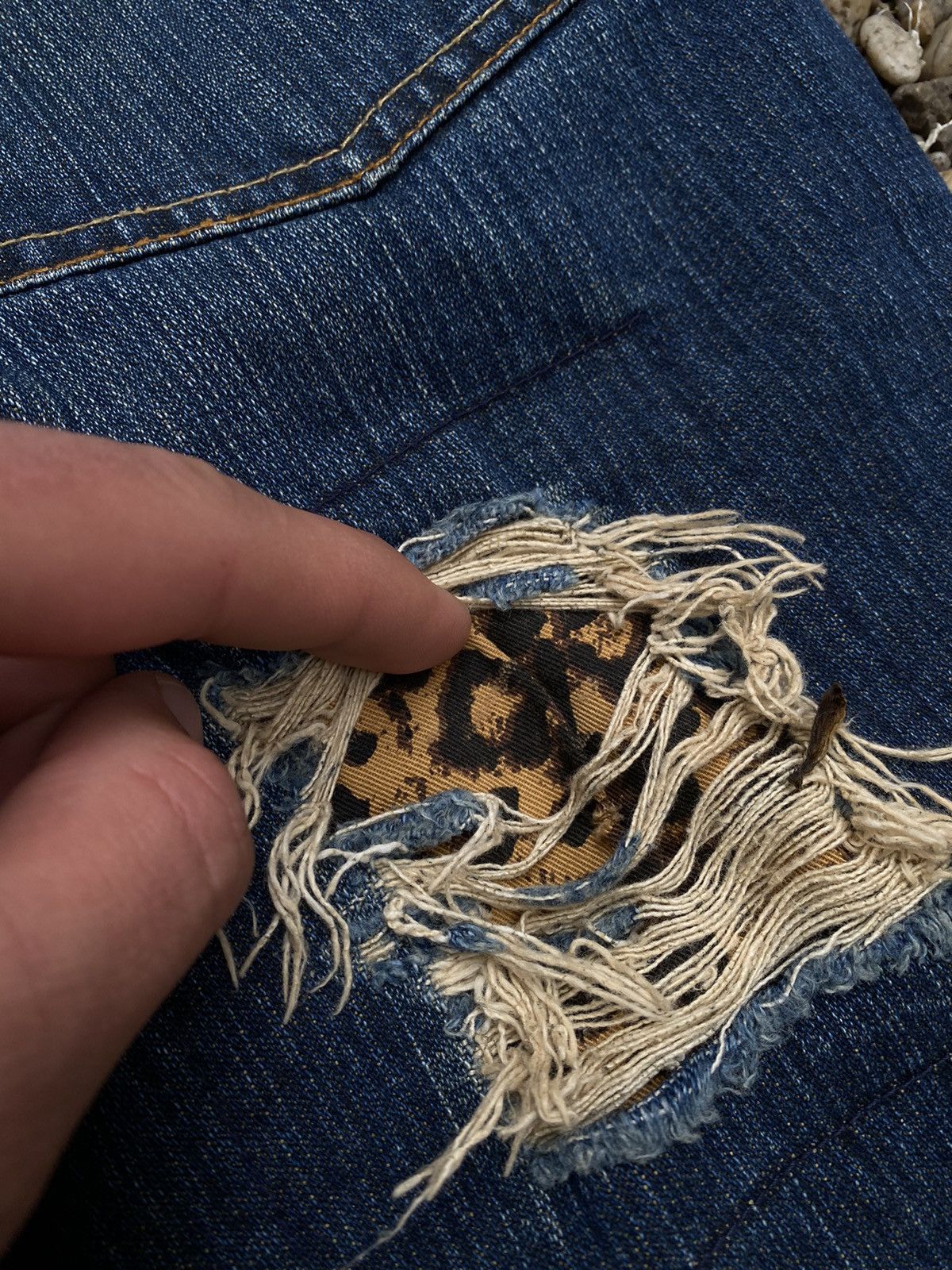 Japanese Brand Slow Hand Jam Distressed Flared Jeans Size 26" / US 2 / IT 38 - 14 Thumbnail