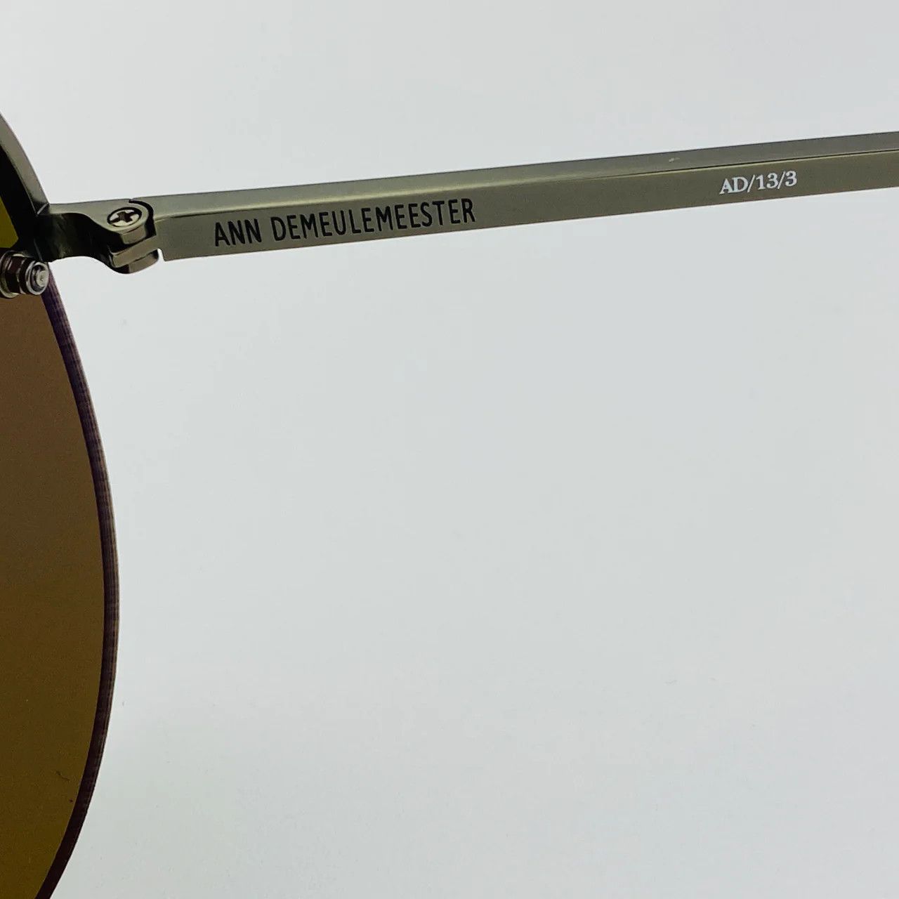 Ann Demeulemeester Ann Demeulemeester Sunglasses White Gold and Brown Size ONE SIZE - 7 Thumbnail
