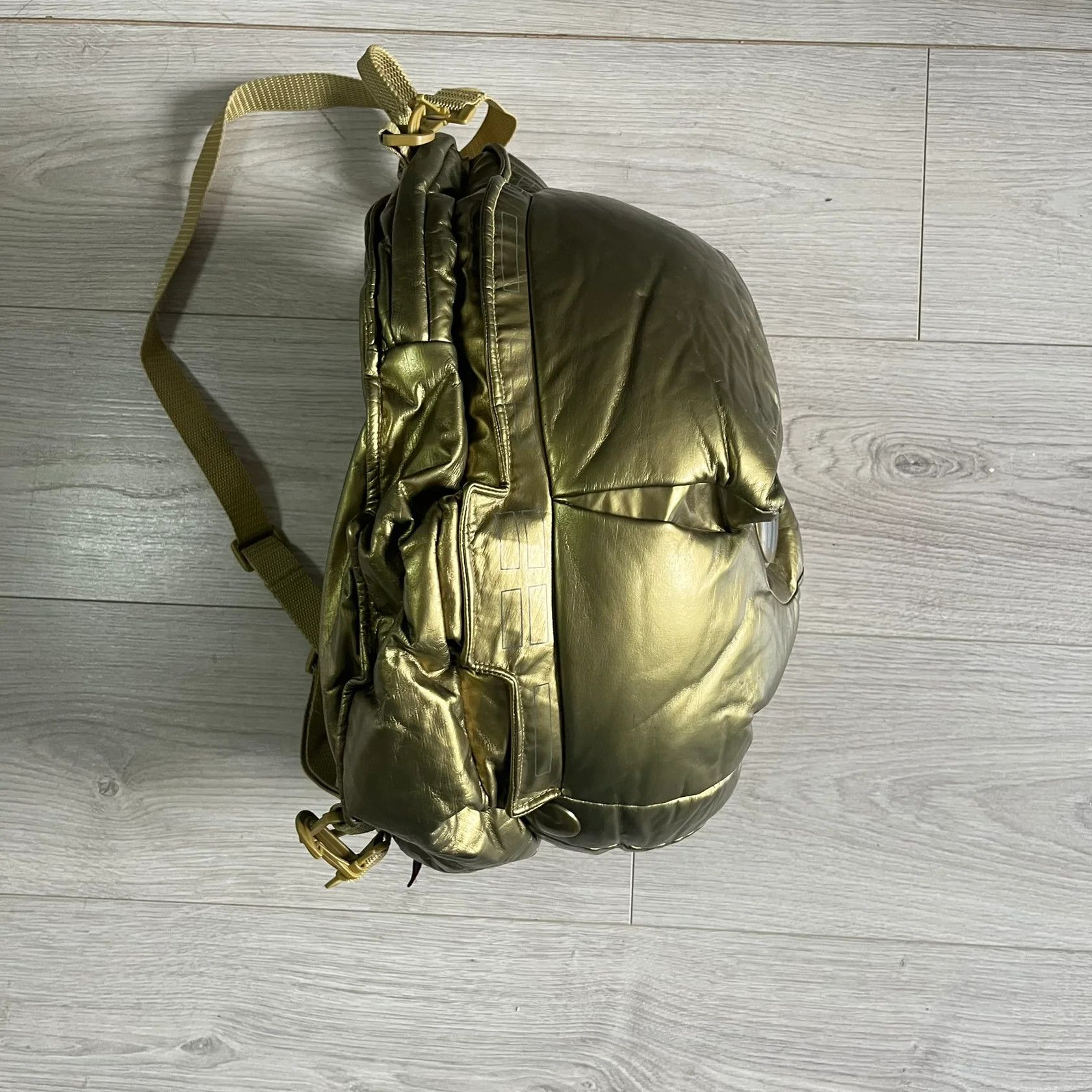 Star Wars Star Wars 90's C-3PO Head Backpack Size ONE SIZE - 3 Thumbnail