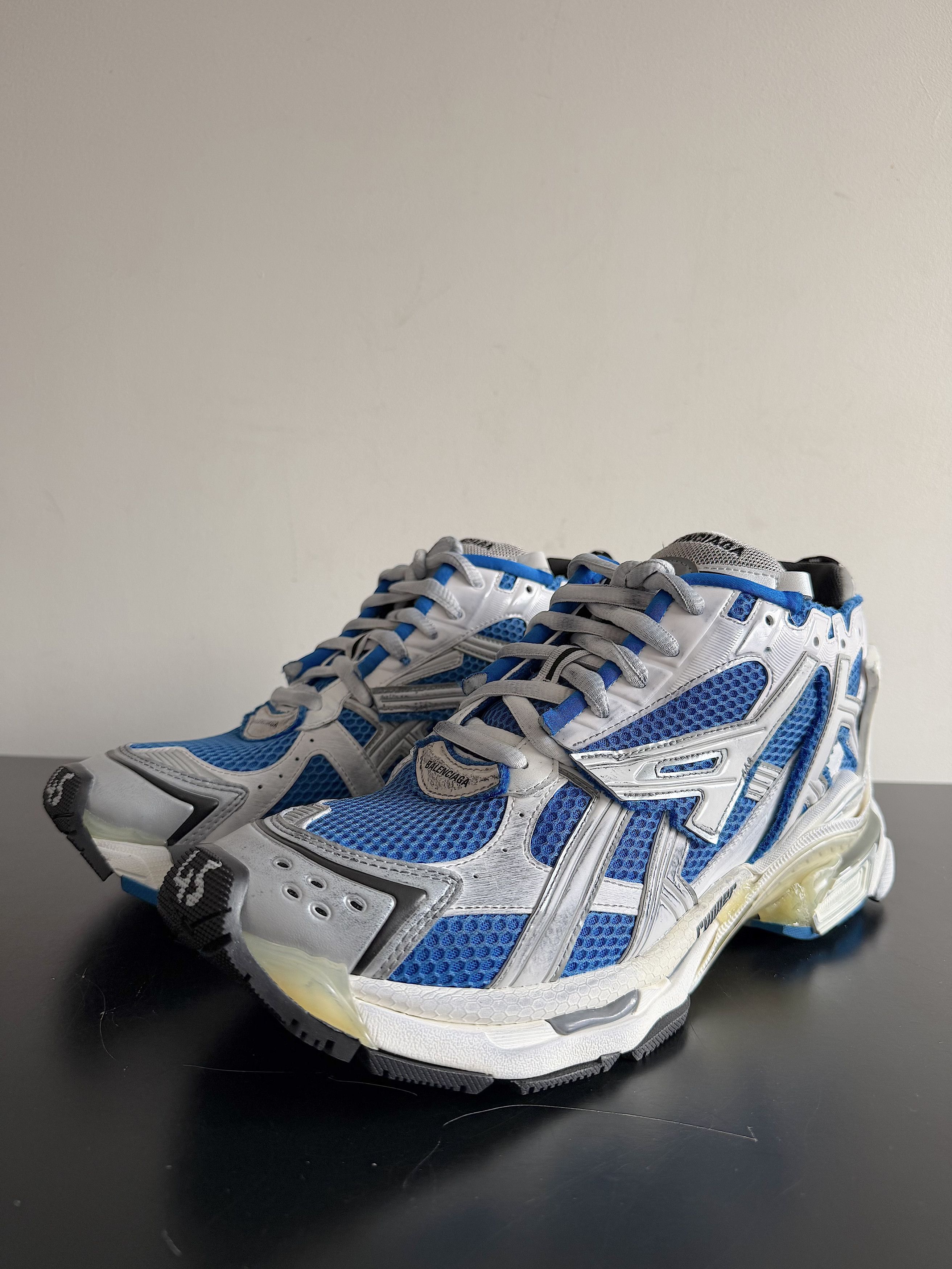 Balenciaga Marathon Runner Sneaker Blue Unreleased Demna Size 10 US 43 EU Balenciaga Blue OG Winter 21 Runner Sneakers (43) US 10  main image 2