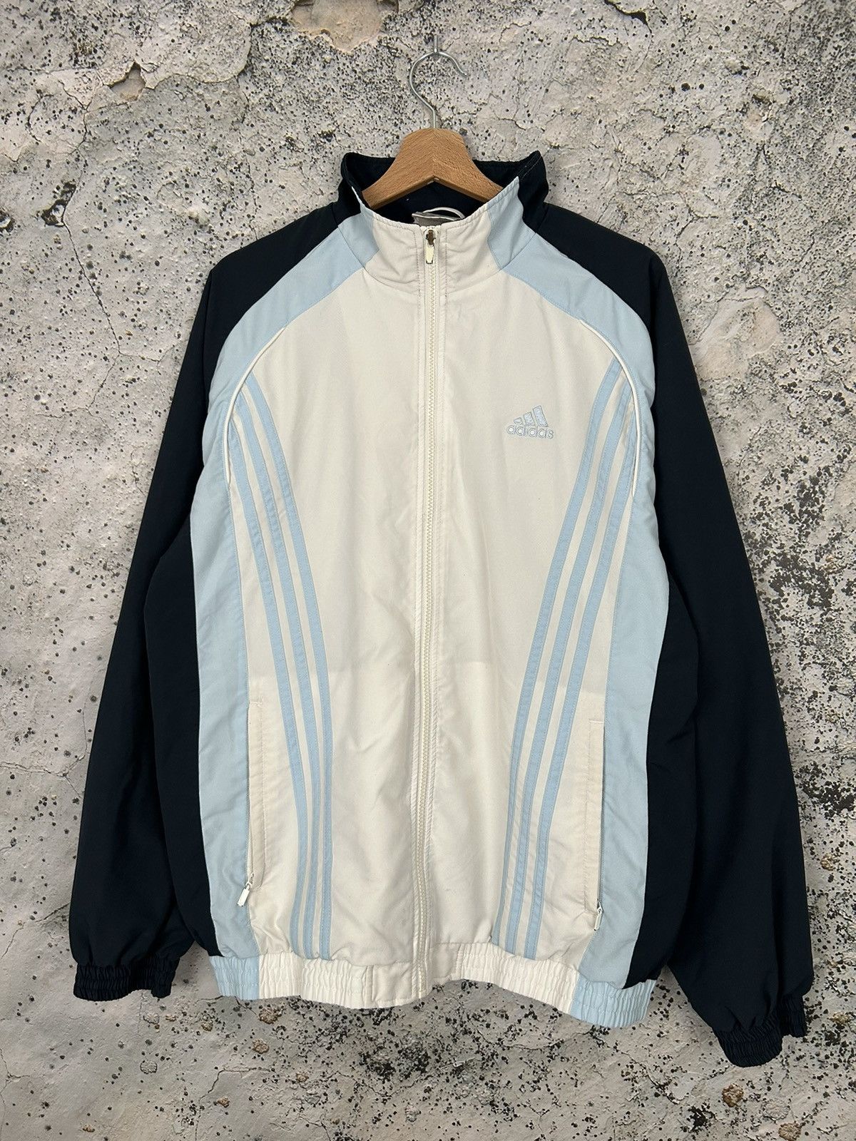 Adidas Vintage Adidas Sportswear Sweatshirt Hype Streetwear 90s Size US L / EU 52-54 / 3 - 1 Thumbnail