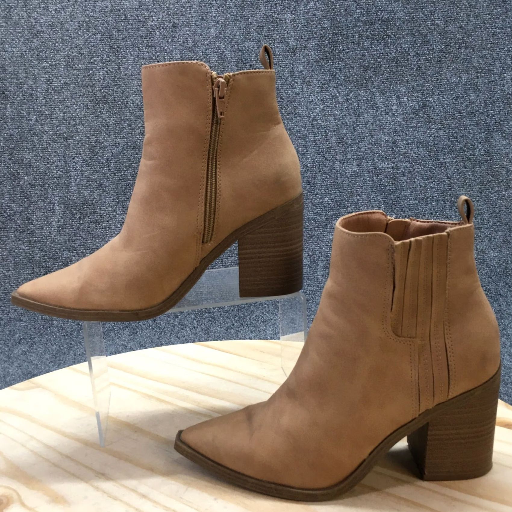 Vintage Universal Thread Boots Womens 6.5 Ankle Bootie Brown Faux Leather Block Casual Size US 7 / IT 37 - 2 Thumbnail