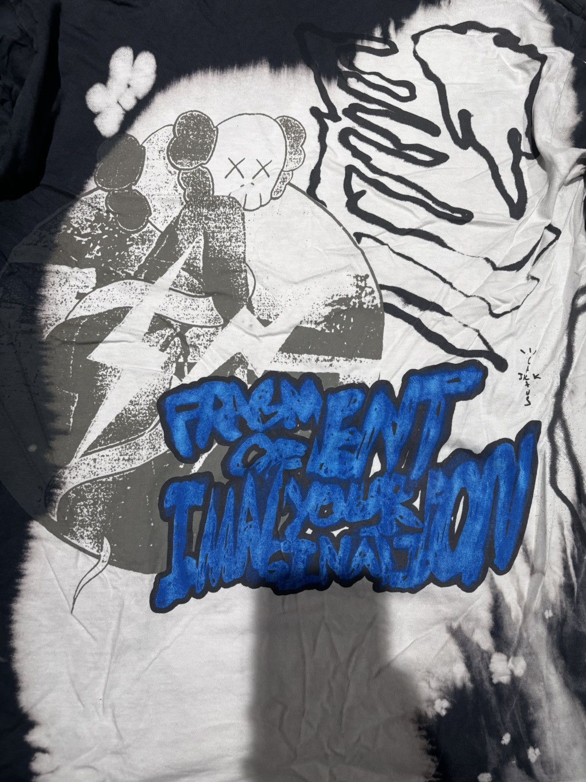 Fragment Design × Kaws × Travis Scott KAWS x Cactus Jack x Fragment Tie Dye Te Size US M / EU 48-50 / 2 - 5 Thumbnail