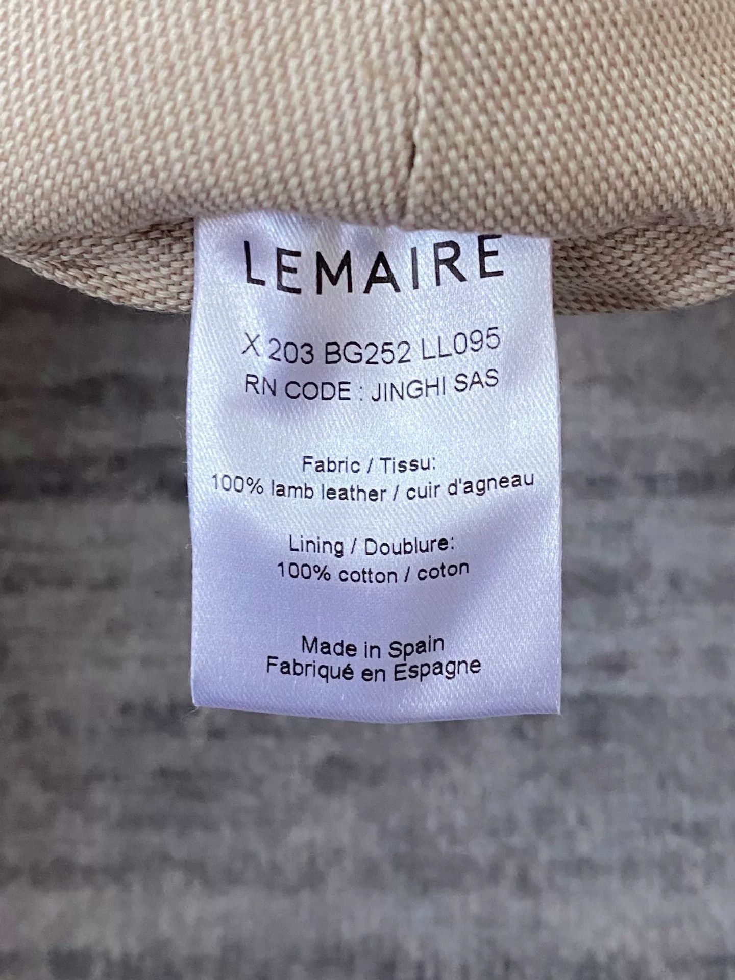 Lemaire Lemaire White Lambskin Large Croissant Bag. Size ONE SIZE - 8 Thumbnail