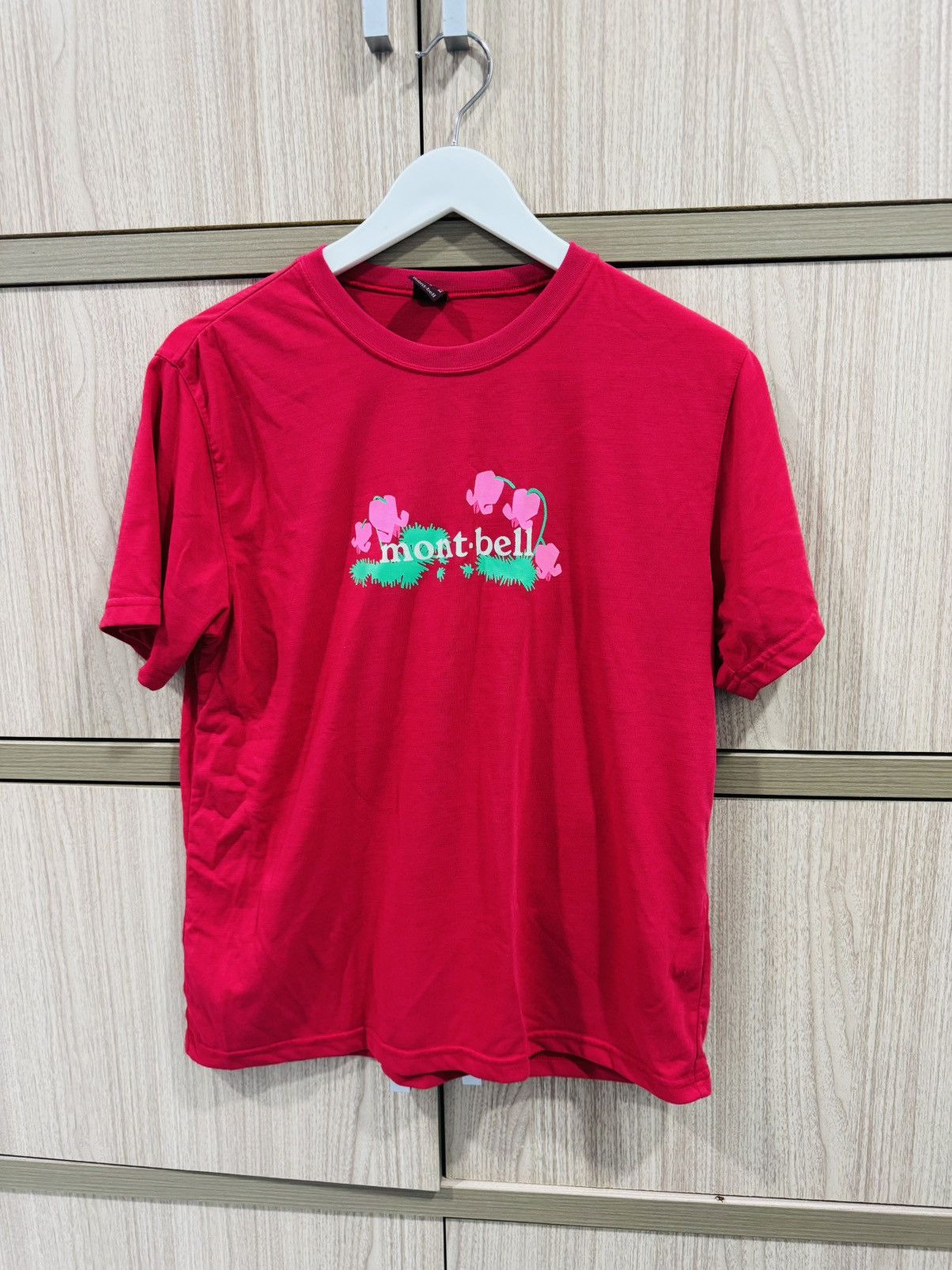 Montbell Vintage Montbell T Shirt Made In Japa Size US M / EU 48-50 / 2 - 1 Thumbnail