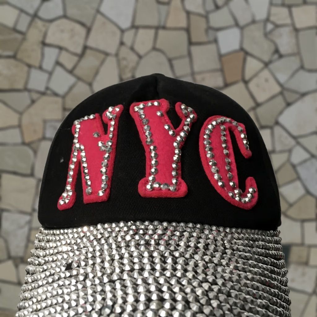 Vintage VINTAGE SEQUIN NYC EMPIRE STATE Cap Hat Strapback beads pink women Size ONE SIZE - 1 Thumbnail